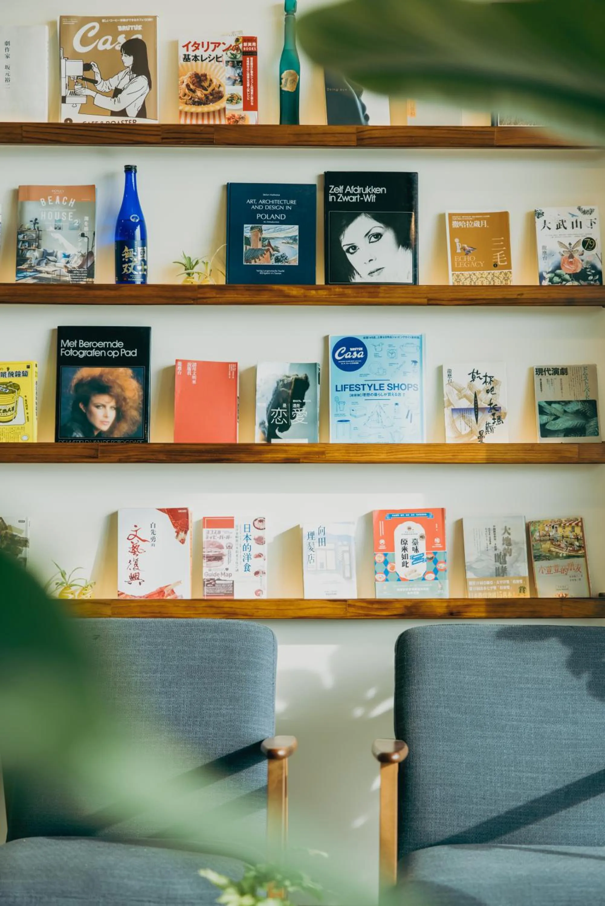 Restaurant/places to eat in Chuanfanrock Haku Beach Days Inn