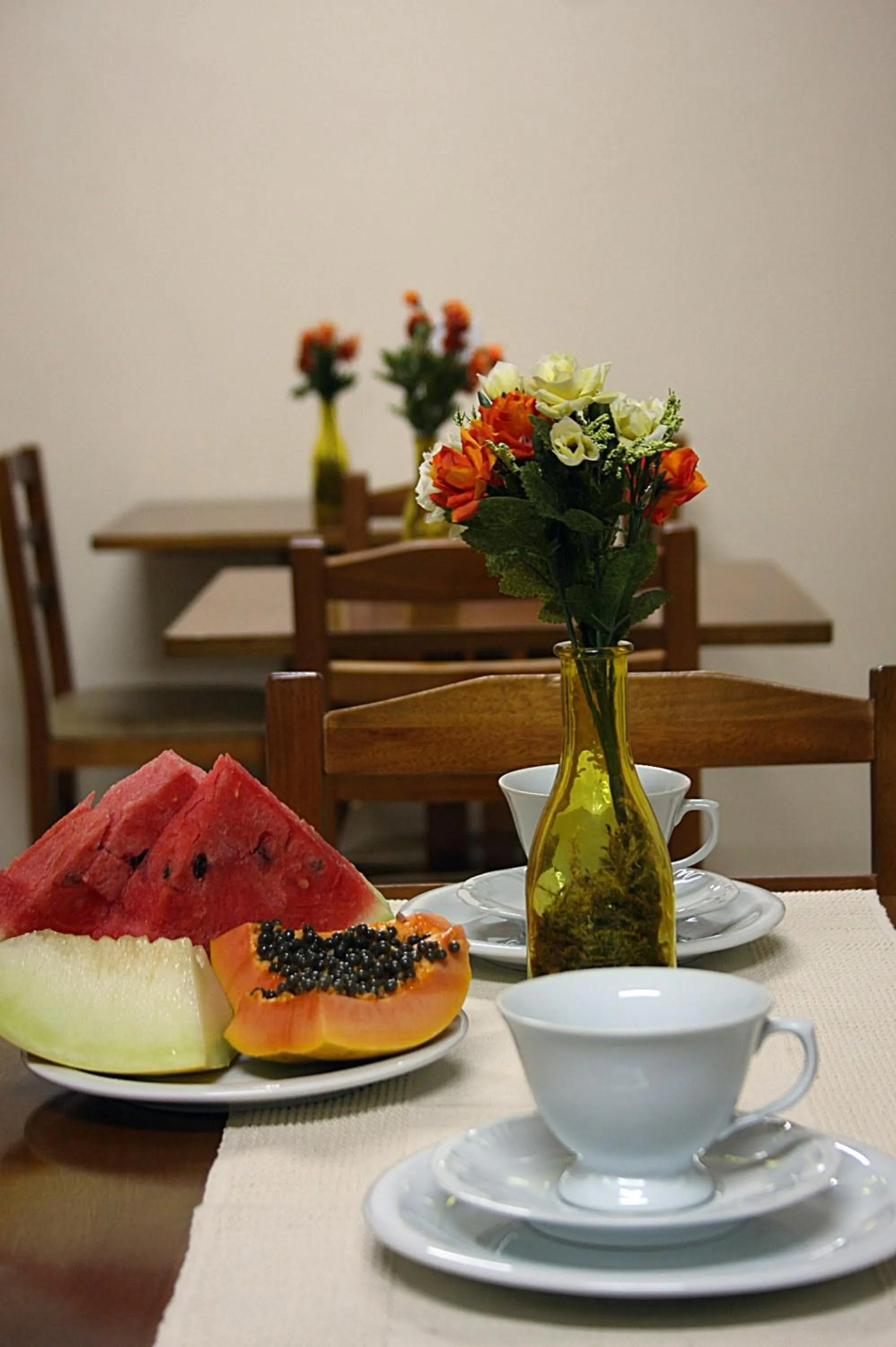 Restaurant/places to eat in Pinheiros Hotel