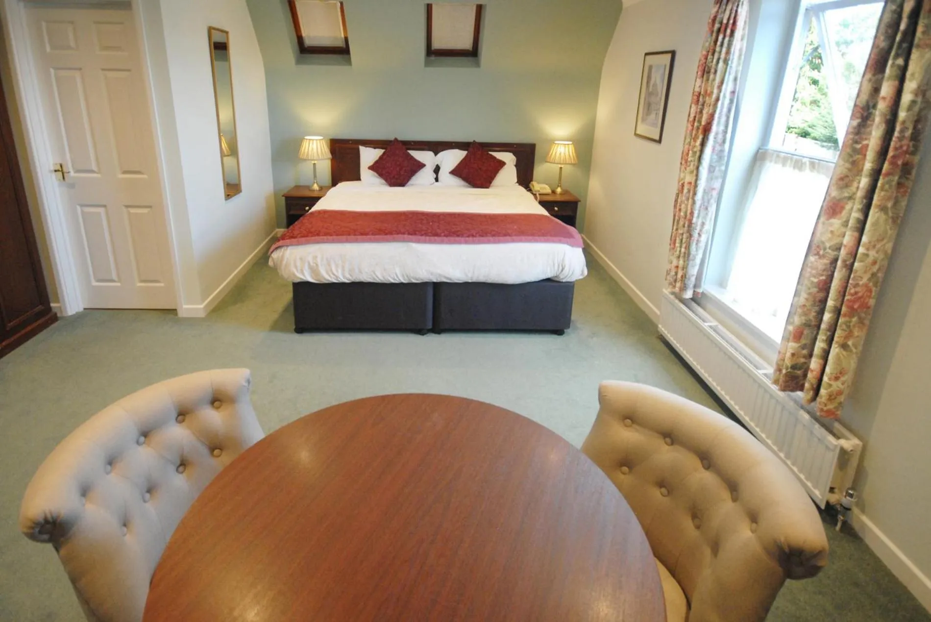 Bed in Marlborough House - Guest House