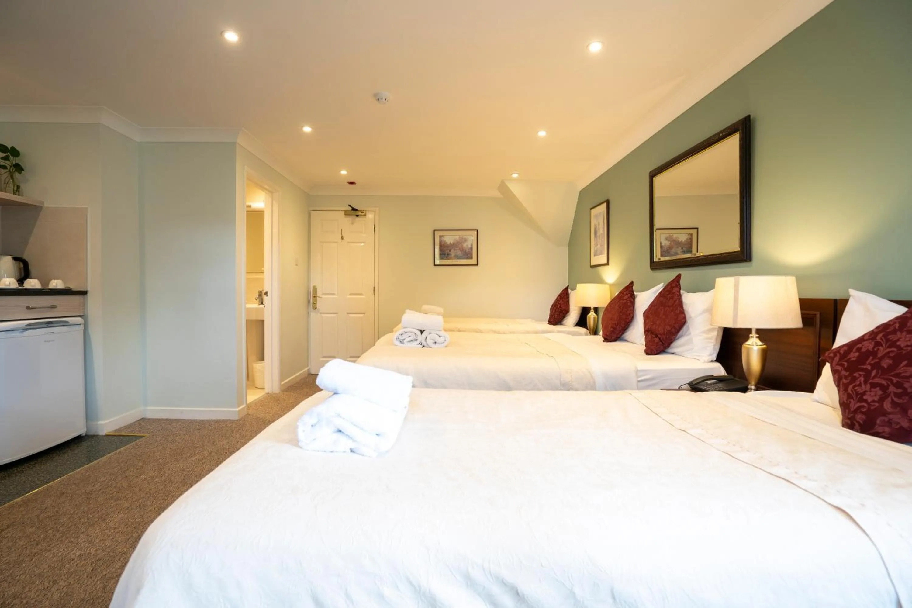 Bed in Marlborough House - Guest House