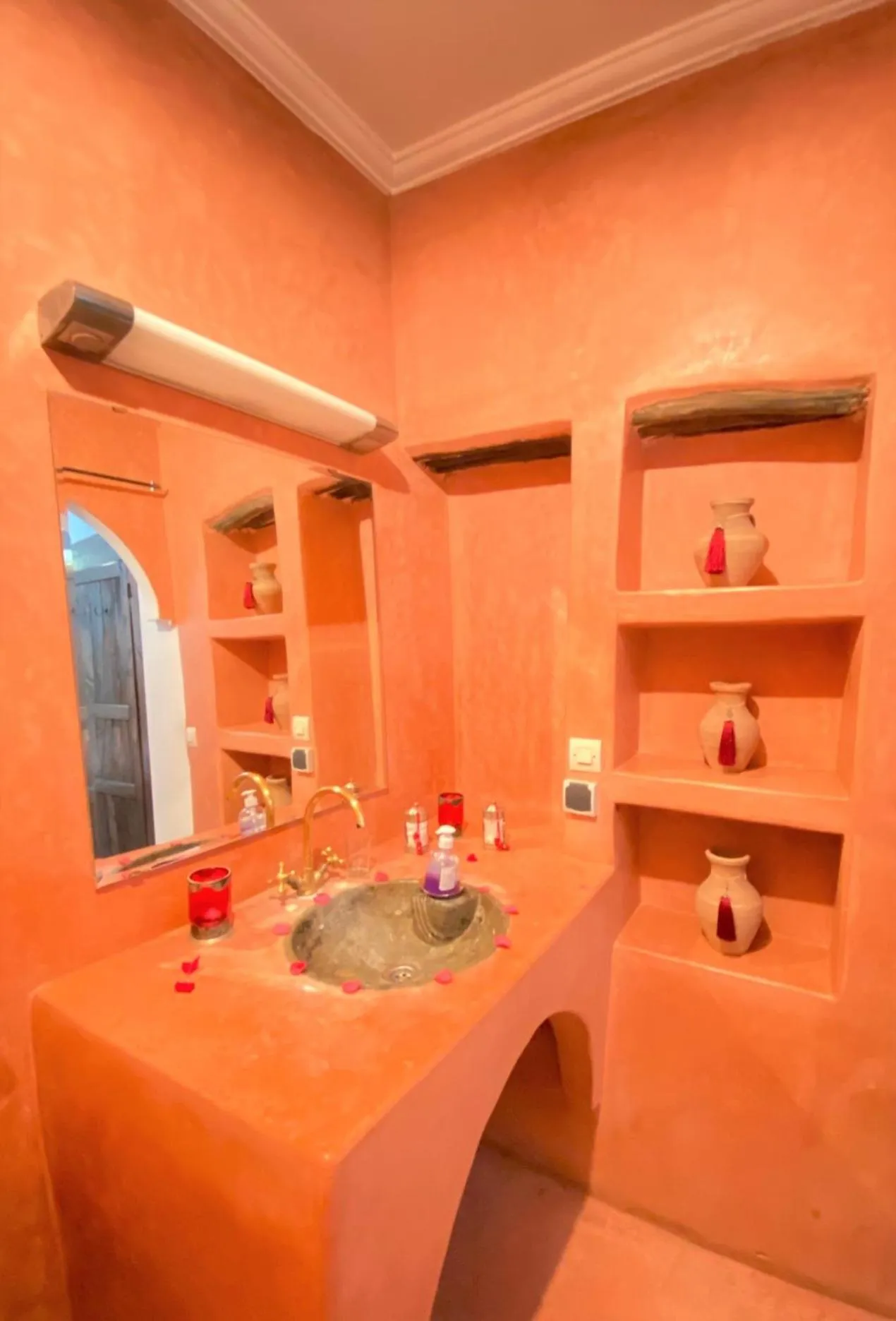 Bathroom in Dar Soukaina
