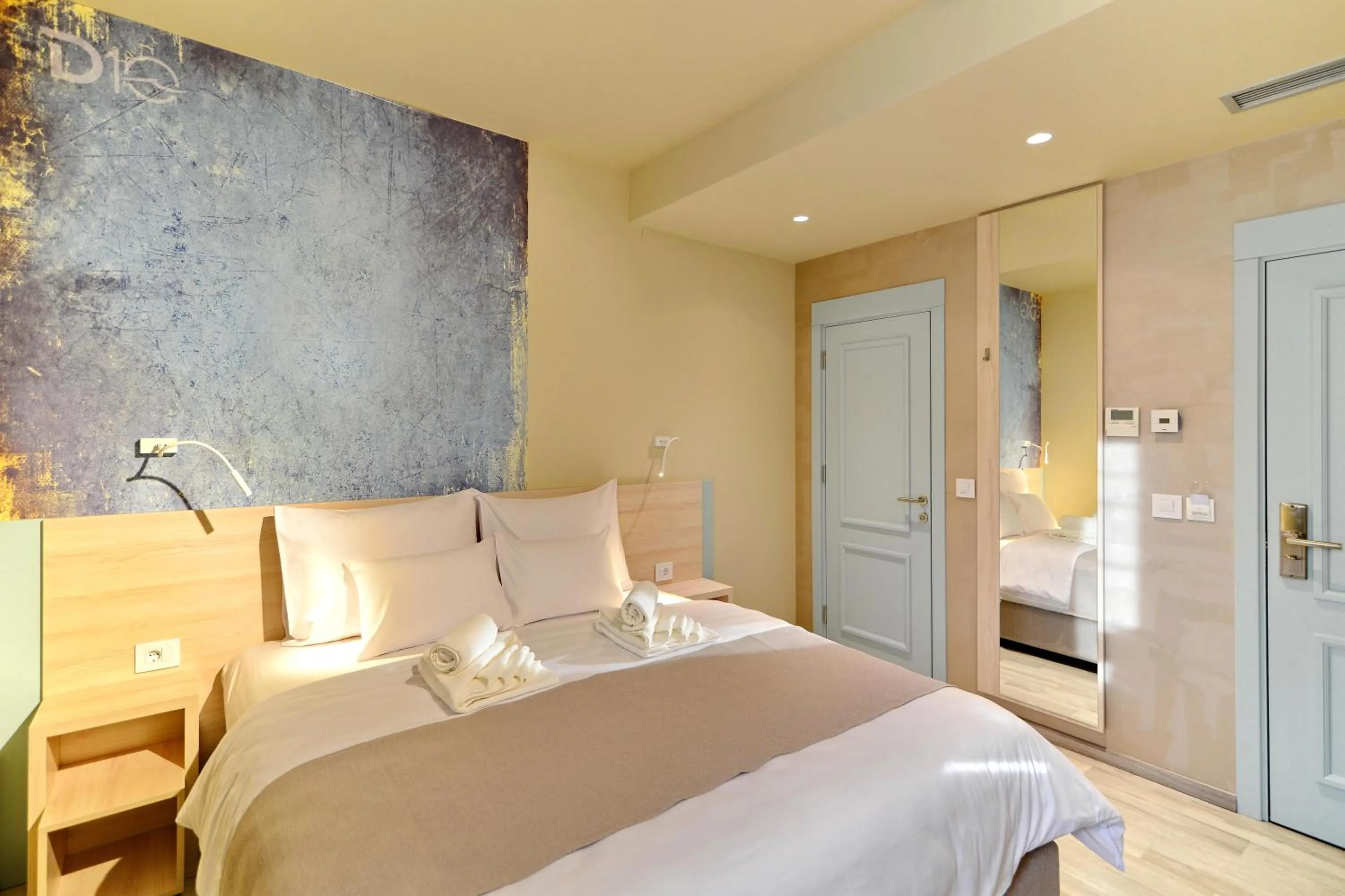 Bedroom, Bed in Garni Hotel D10