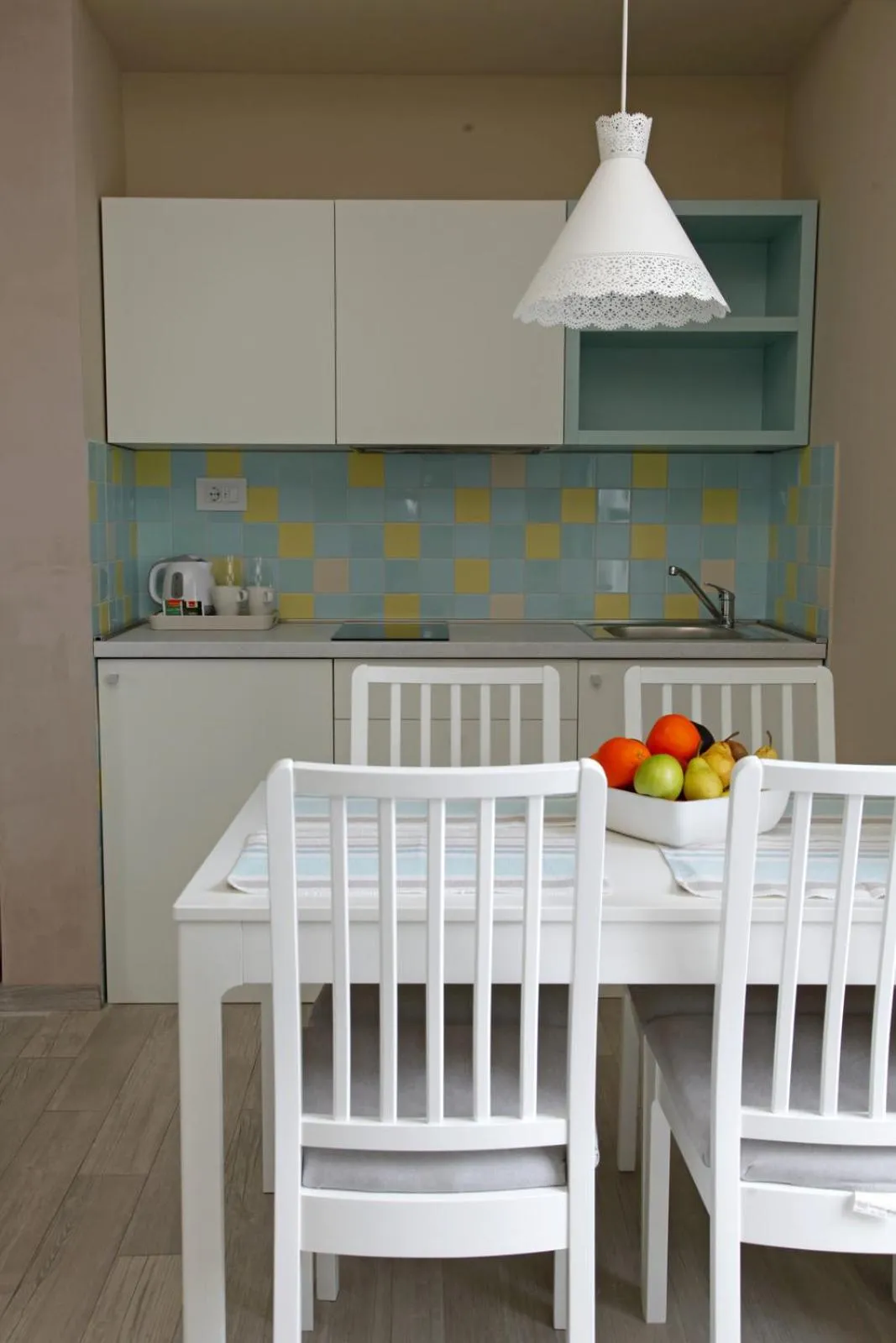 Kitchen or kitchenette in Garni Hotel D10