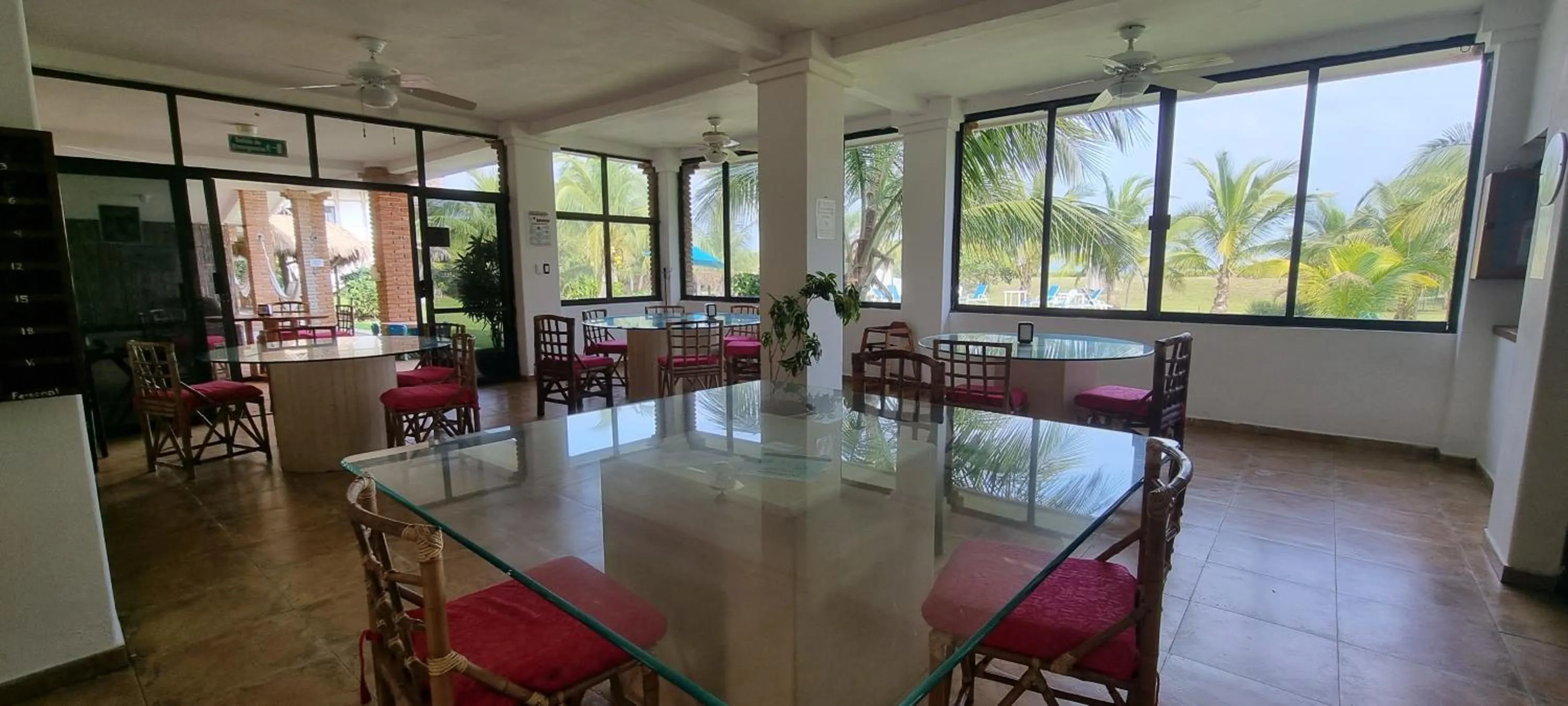 Restaurant/places to eat in Hotel Taboga Eco Boutique & Spa Costa Esmeralda