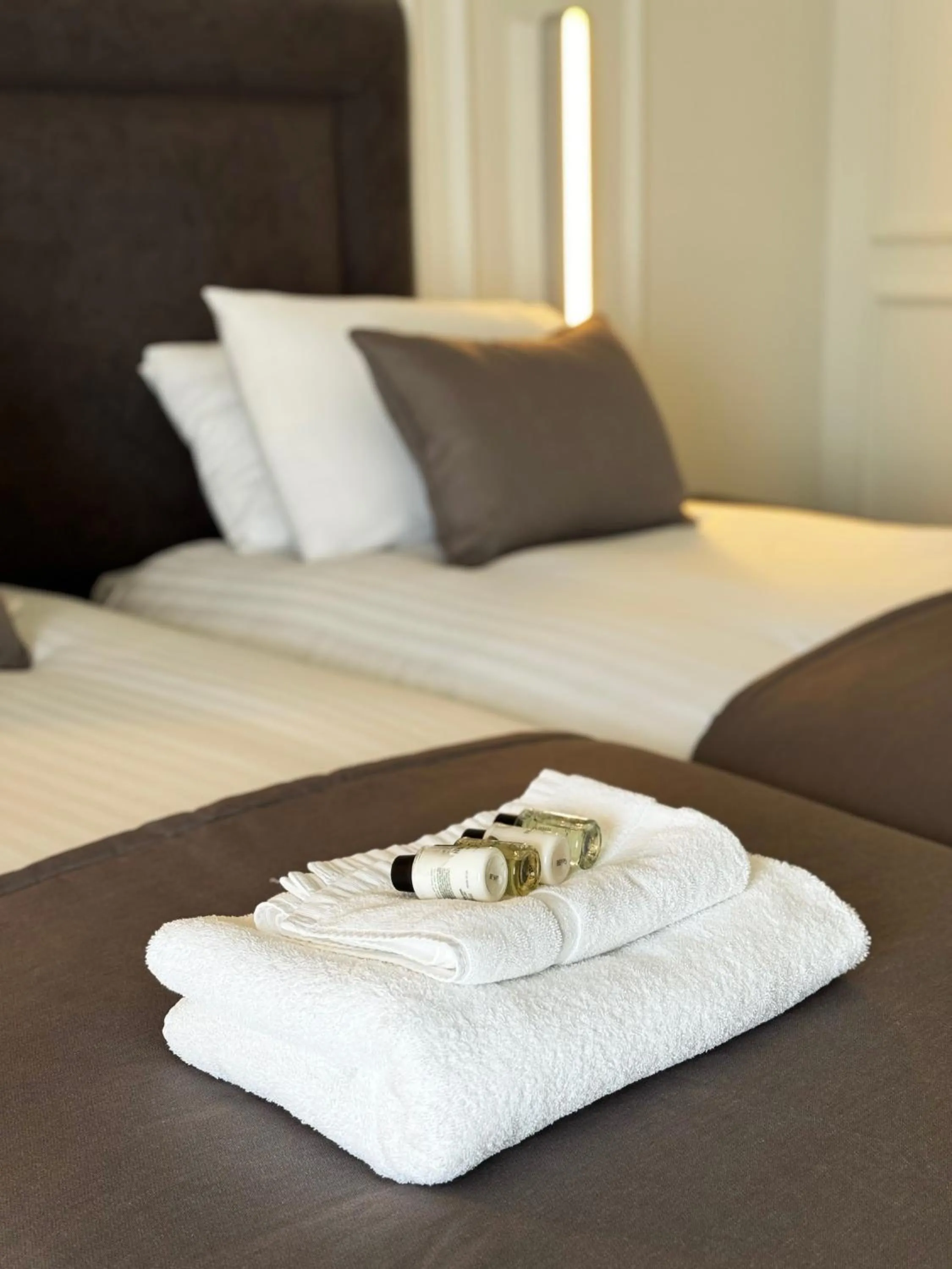 Bed in The Cae Mor Hotel