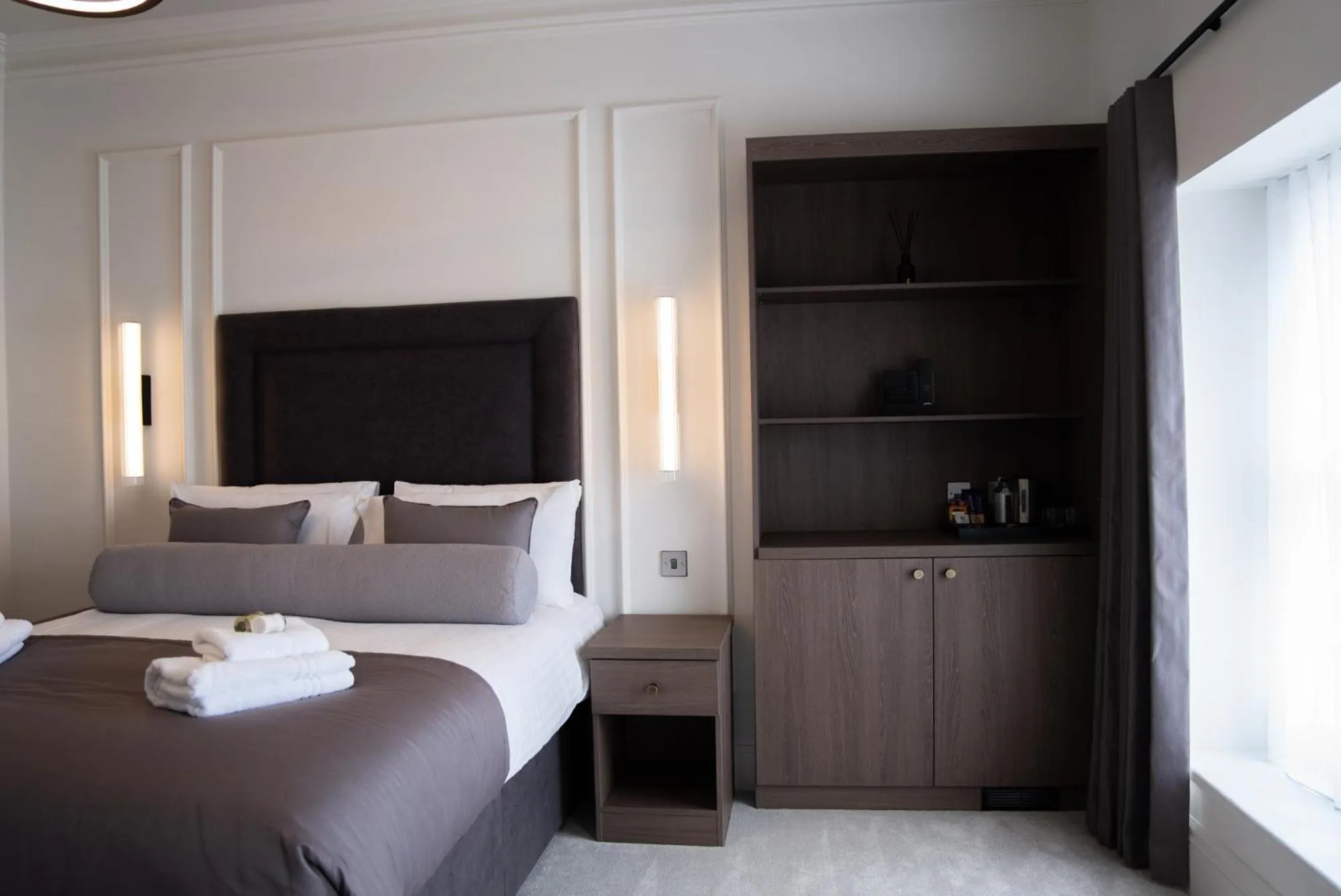 Bed in The Cae Mor Hotel