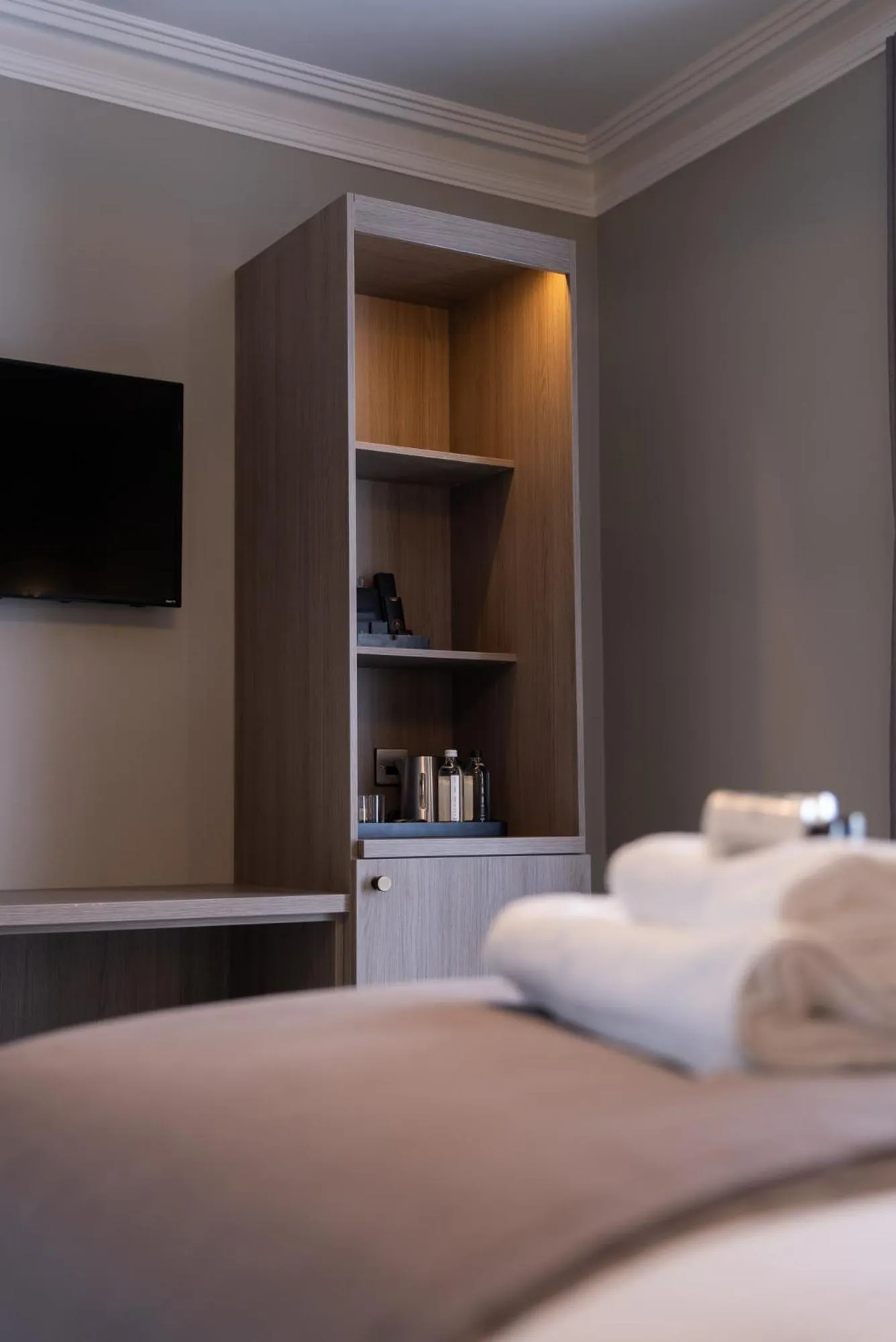 Bed in The Cae Mor Hotel