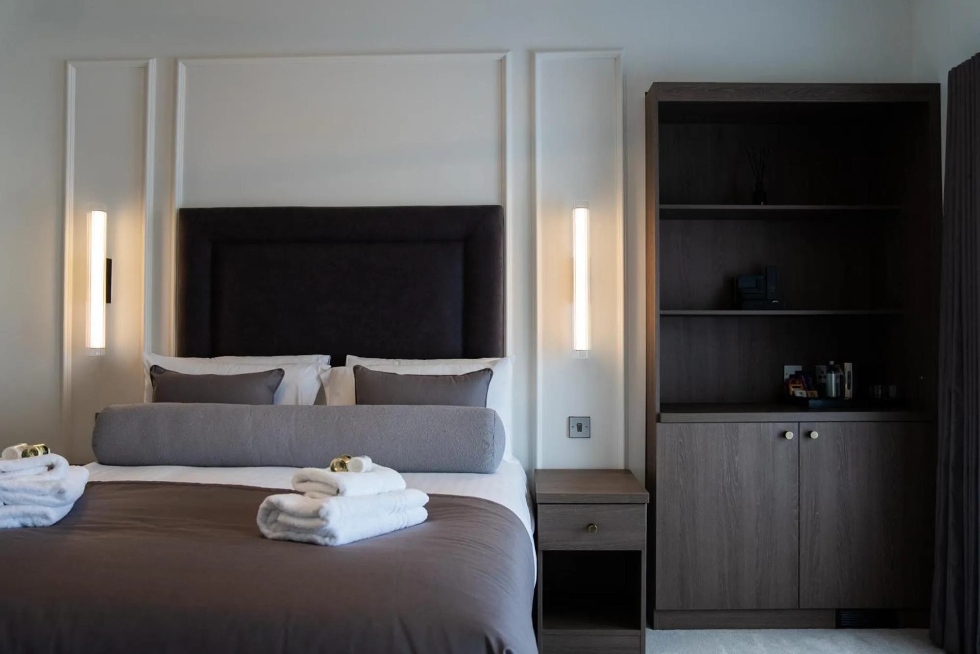 Bed in The Cae Mor Hotel