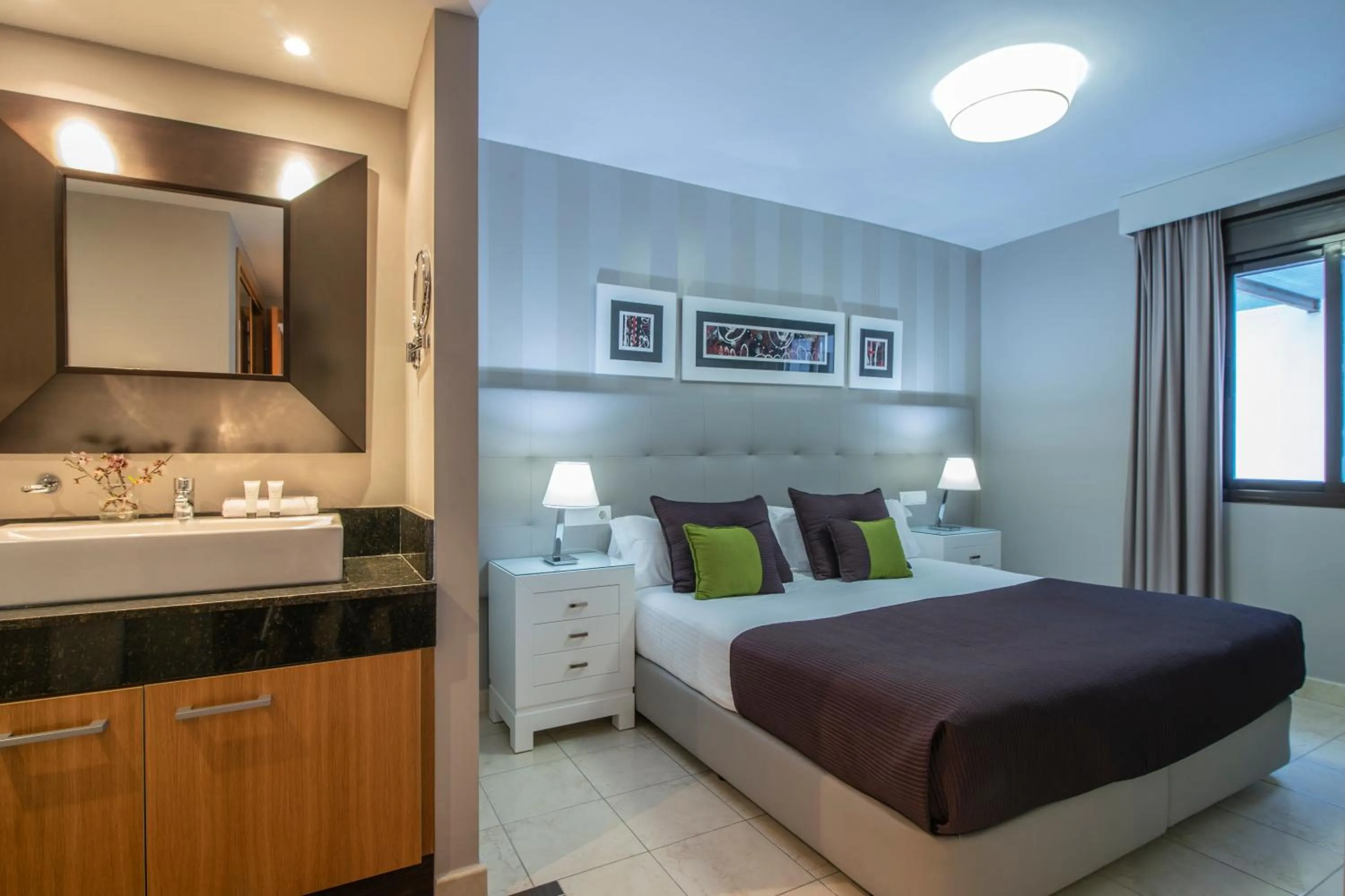 Bed in Macdonald La Ermita Resort