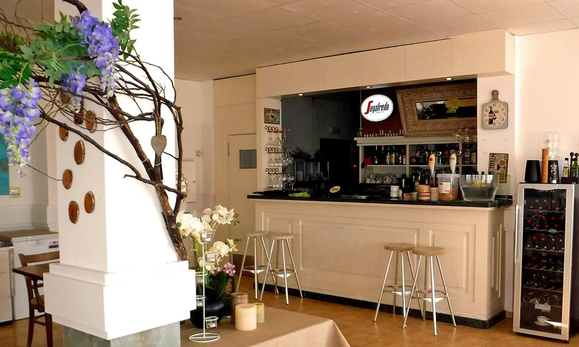 Lounge or bar in Macdonald La Ermita Resort