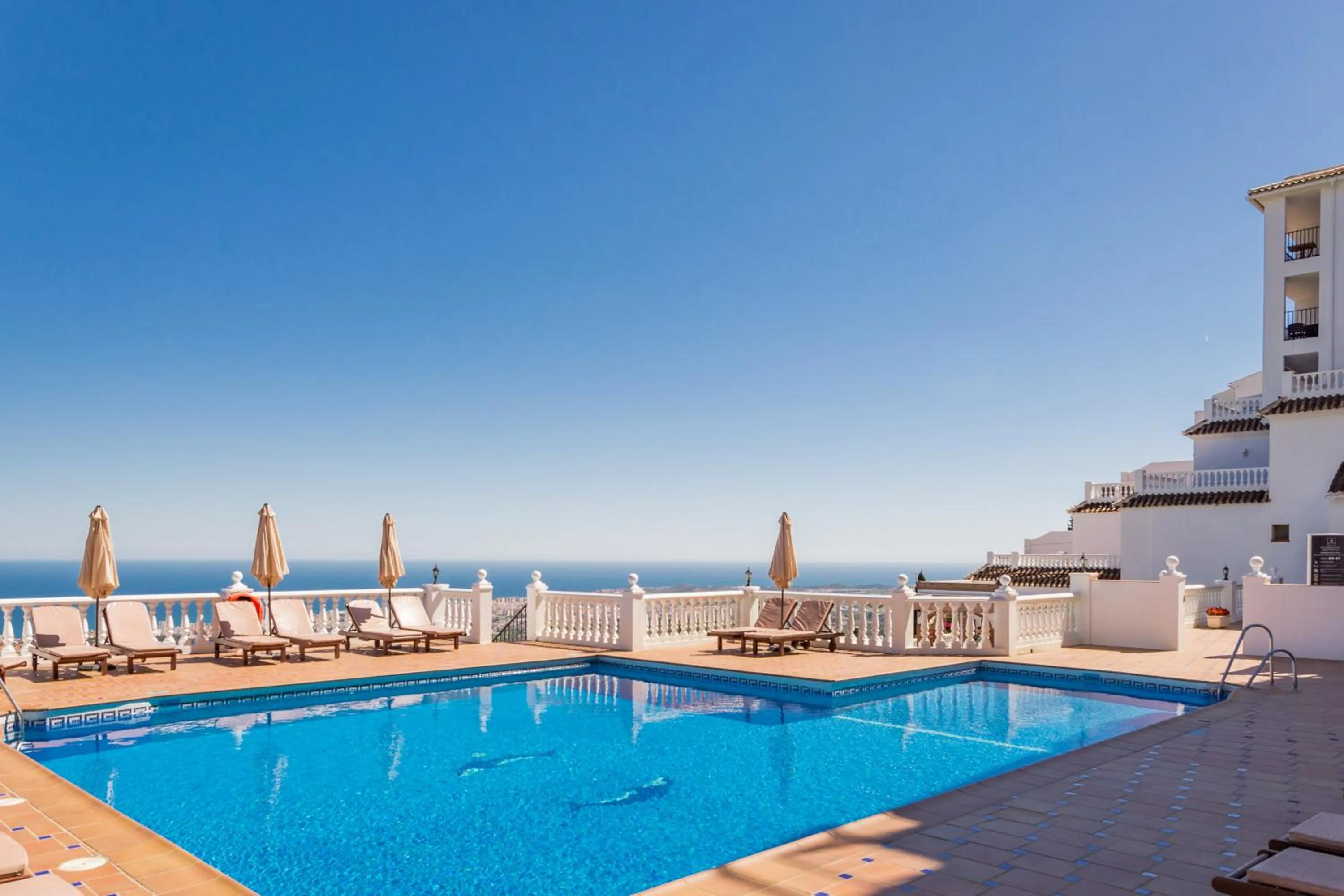 Spring in Macdonald La Ermita Resort