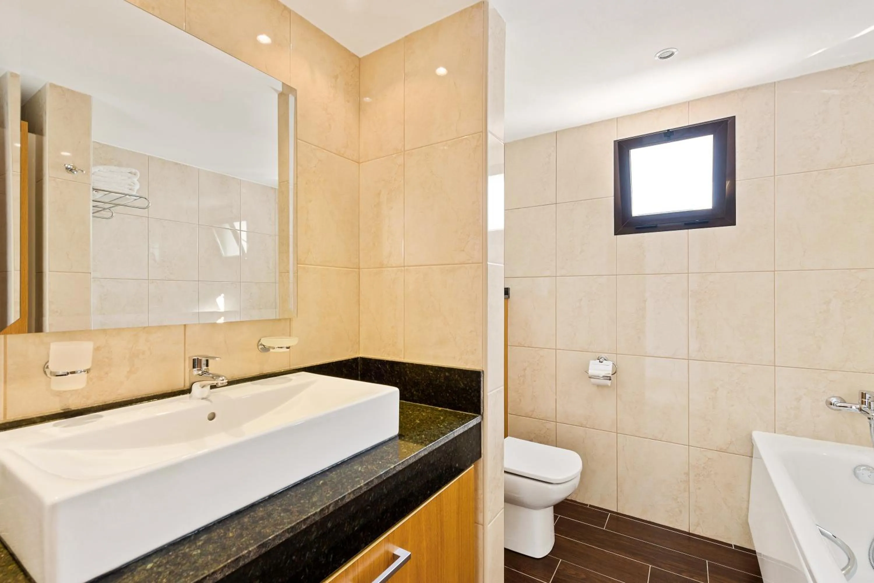 Toilet in Macdonald La Ermita Resort