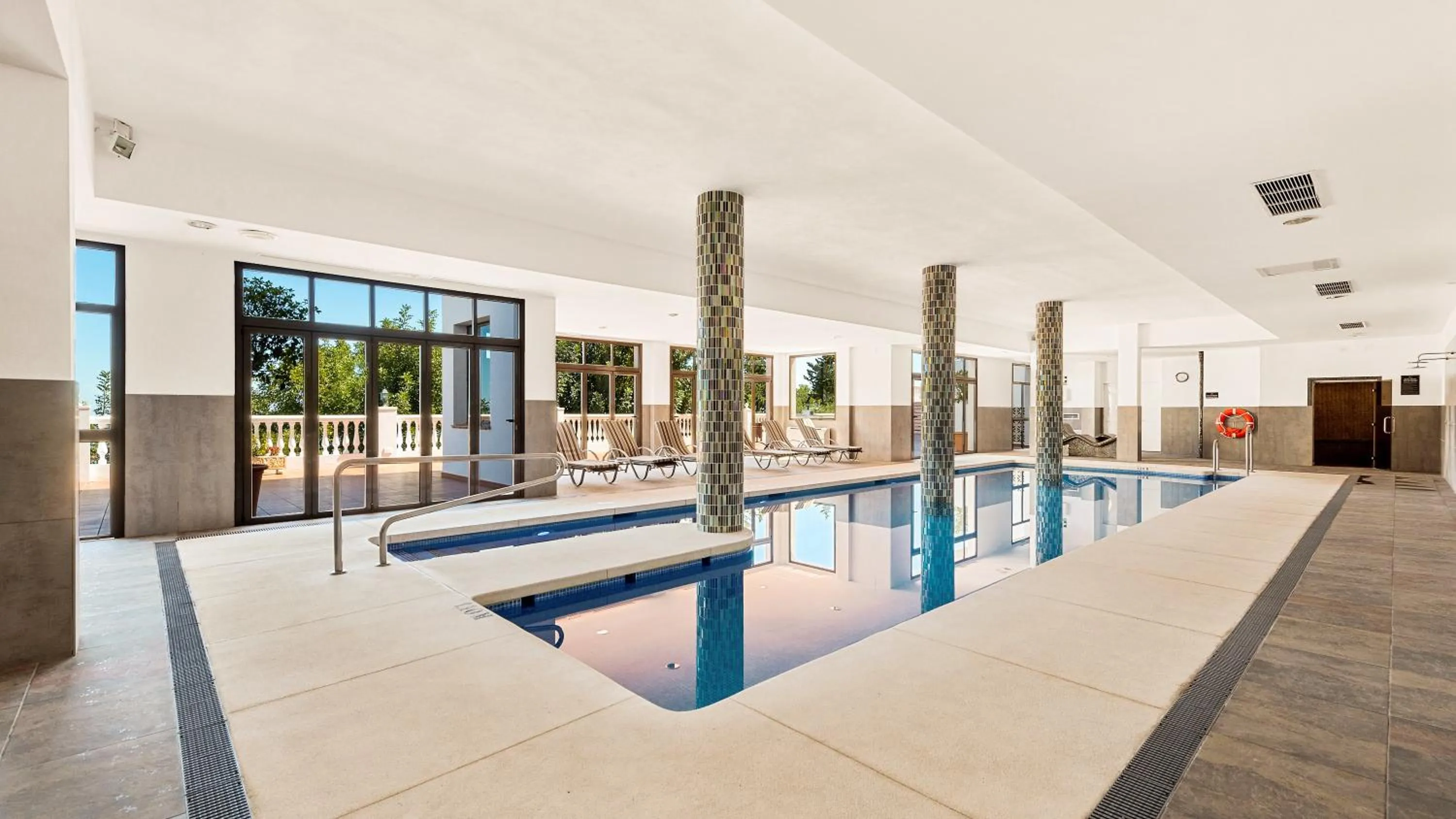 Pool view in Macdonald La Ermita Resort