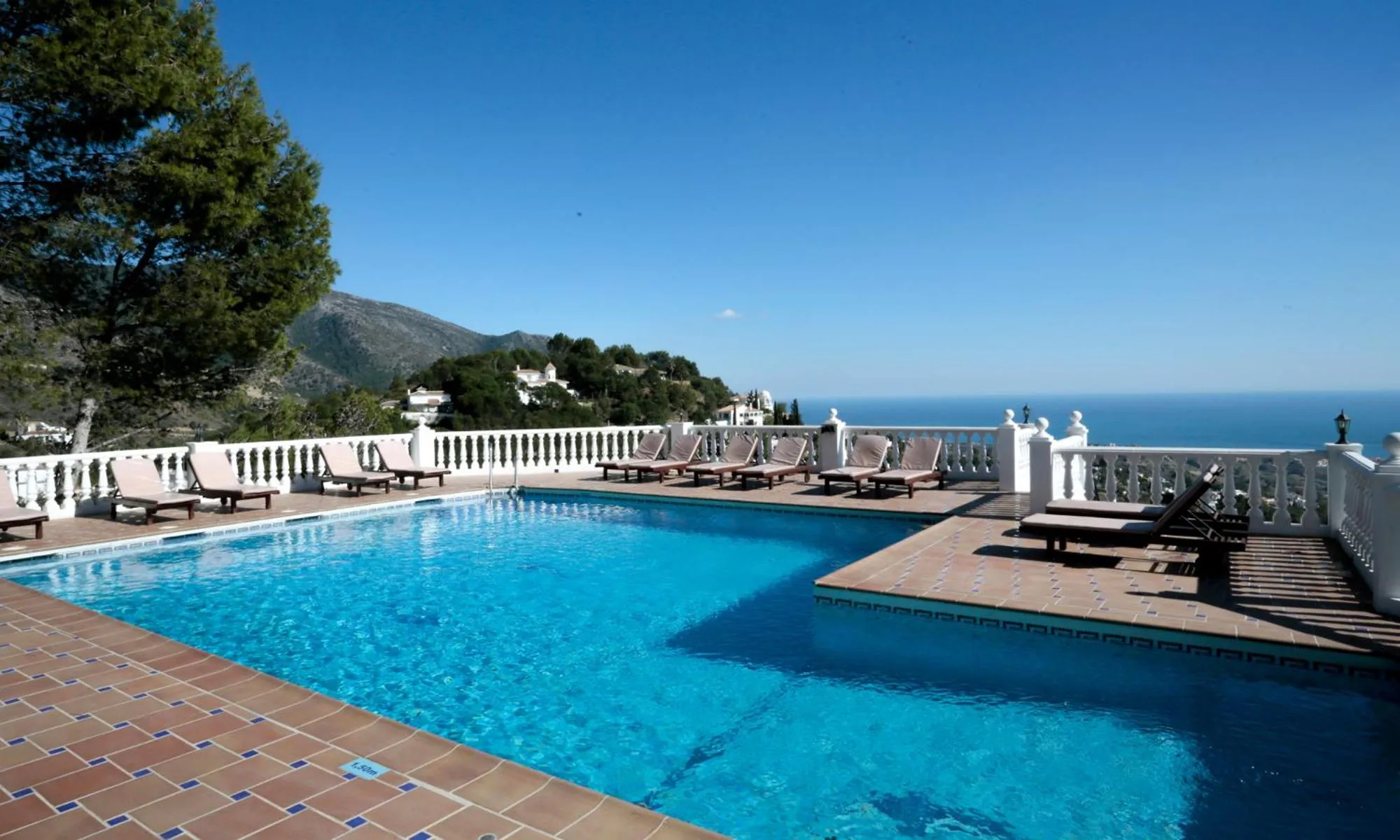 Swimming pool in Macdonald La Ermita Resort