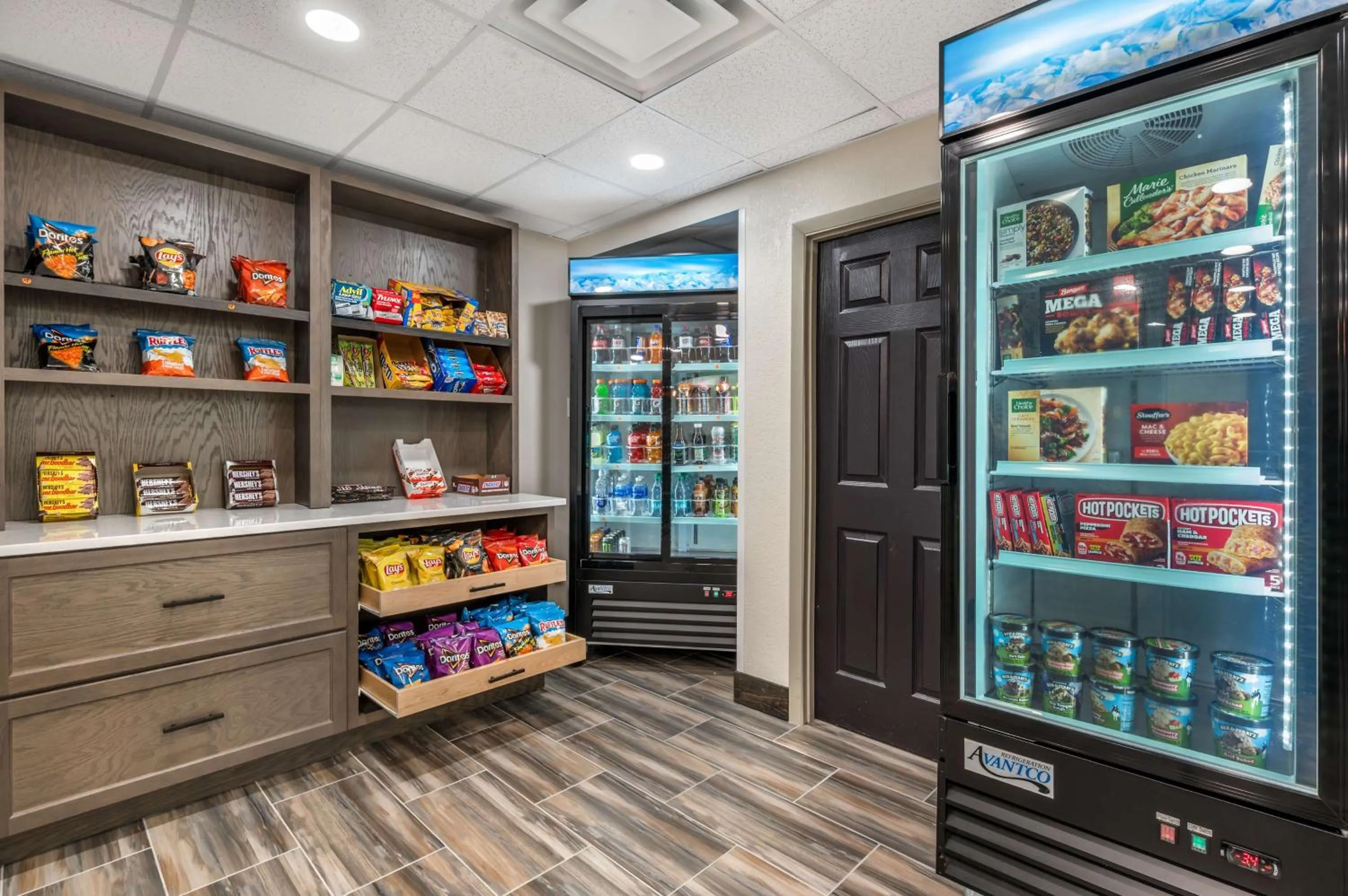 Property building in Best Western Plus Richmond Indiana I-70