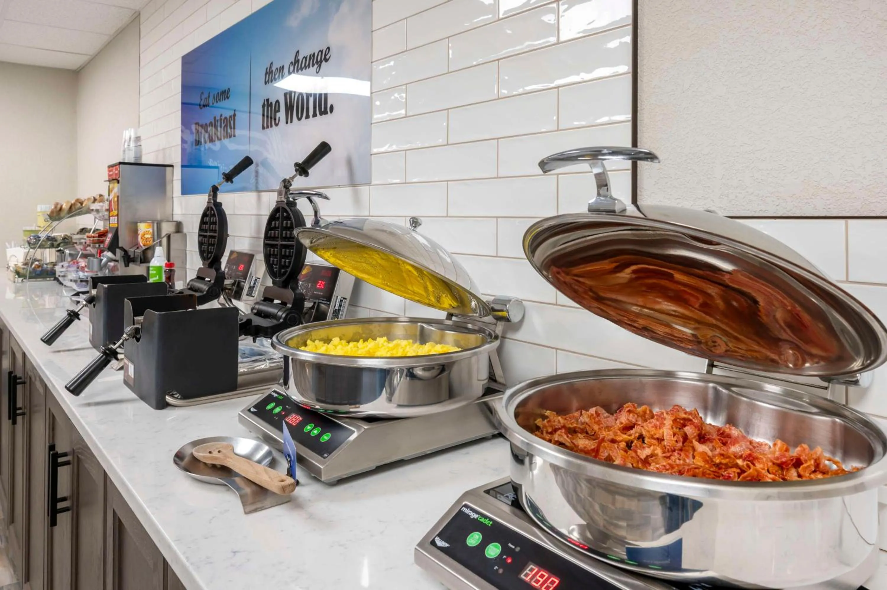 Breakfast in Best Western Plus Richmond Indiana I-70