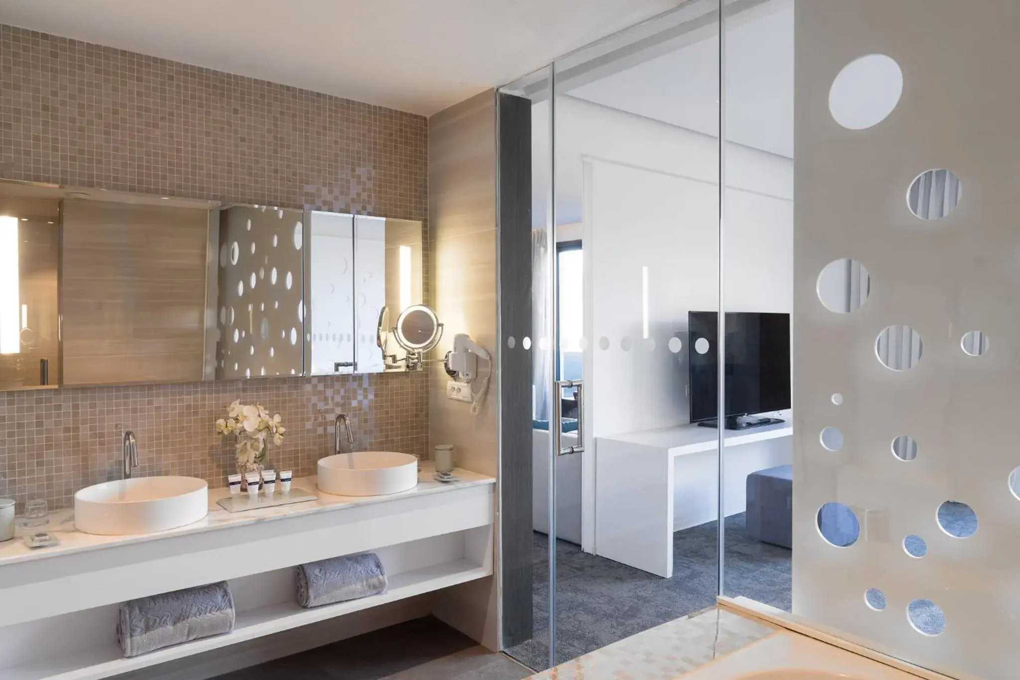 Deluxe Suite in Vichy Thermalia Spa Hôtel Deluxe Suite in Vichy Thermalia Spa Hôtel