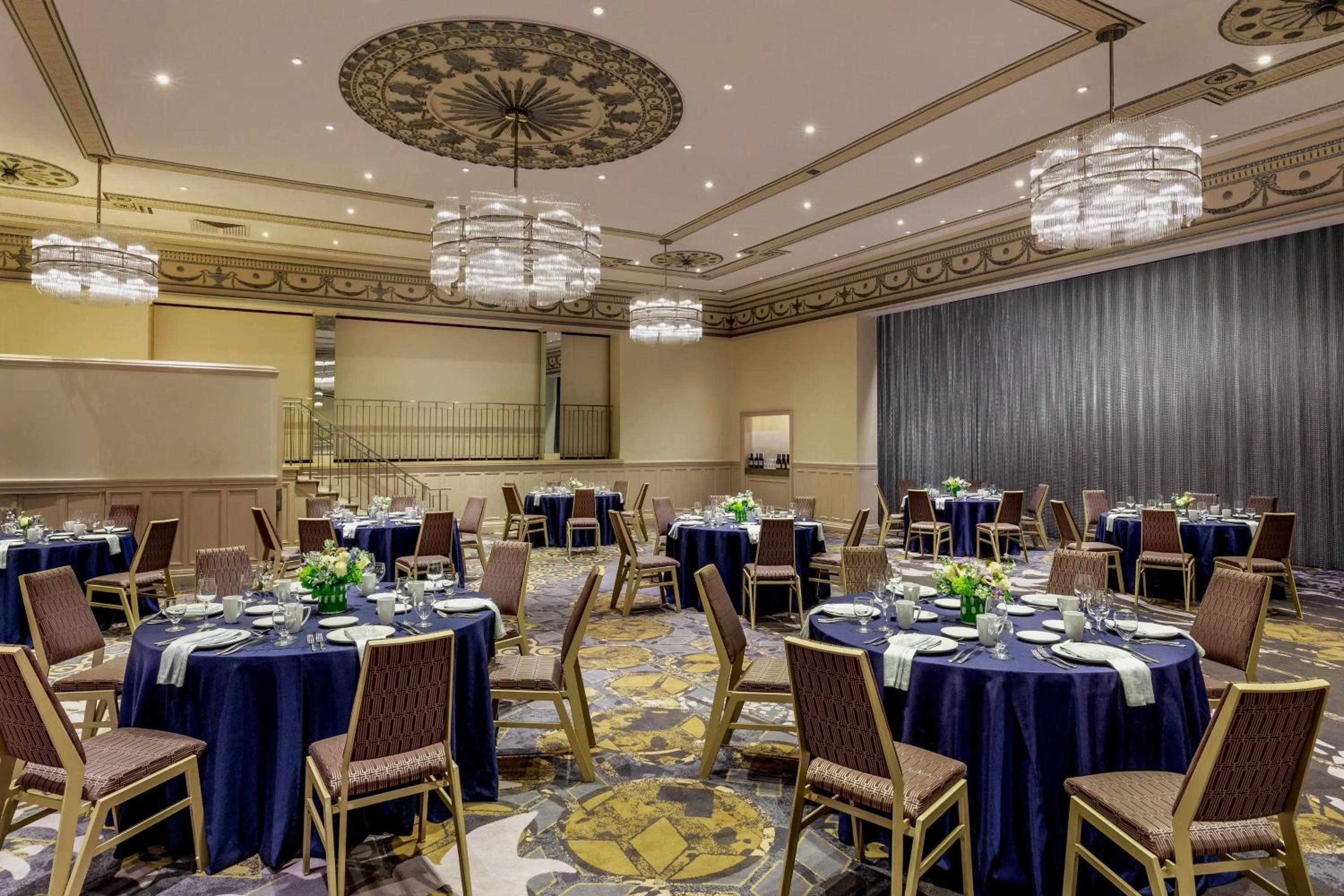 Meeting/conference room in Sheraton Commander Hotel