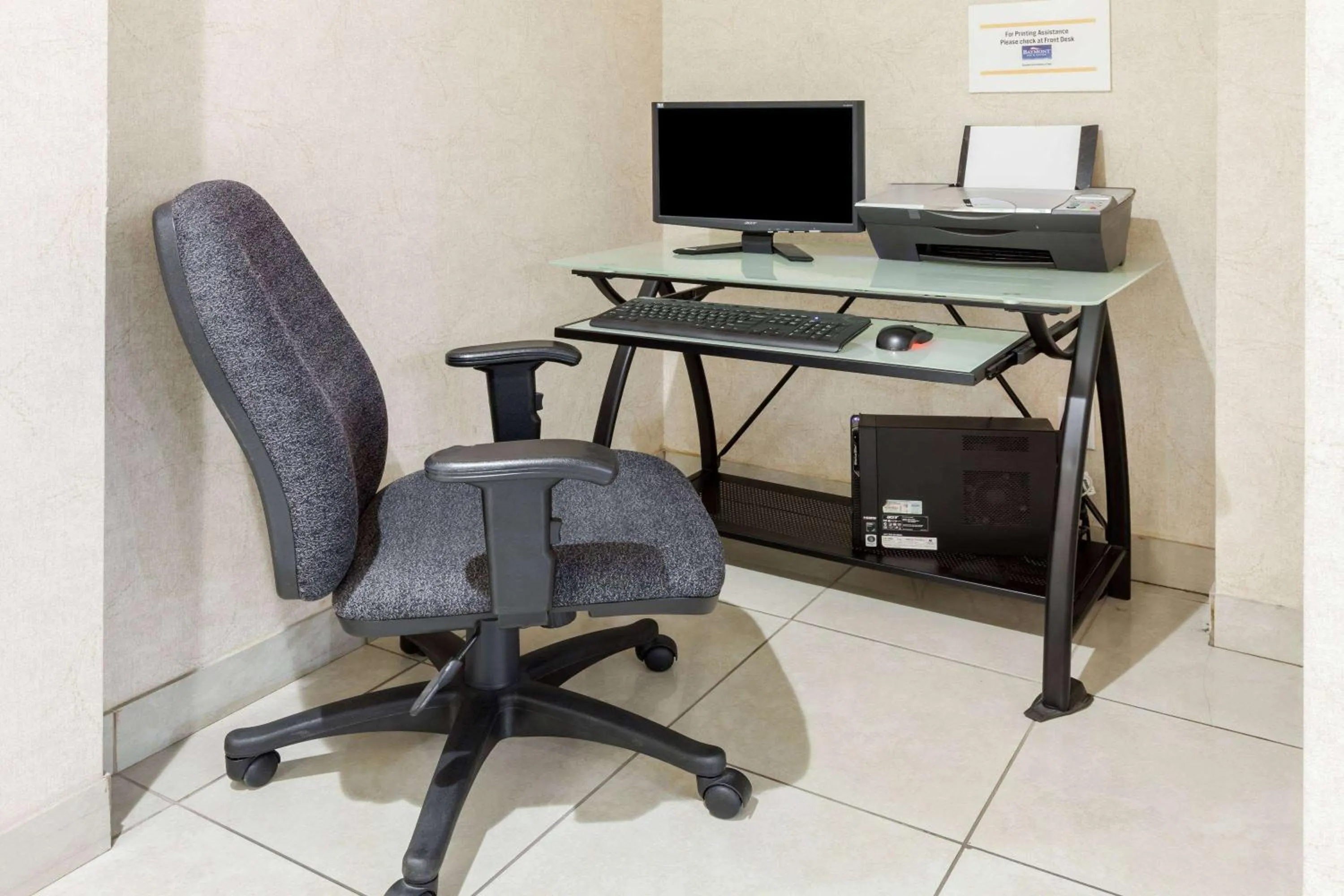 Business facilities in Grander Inn & Suites by IHG