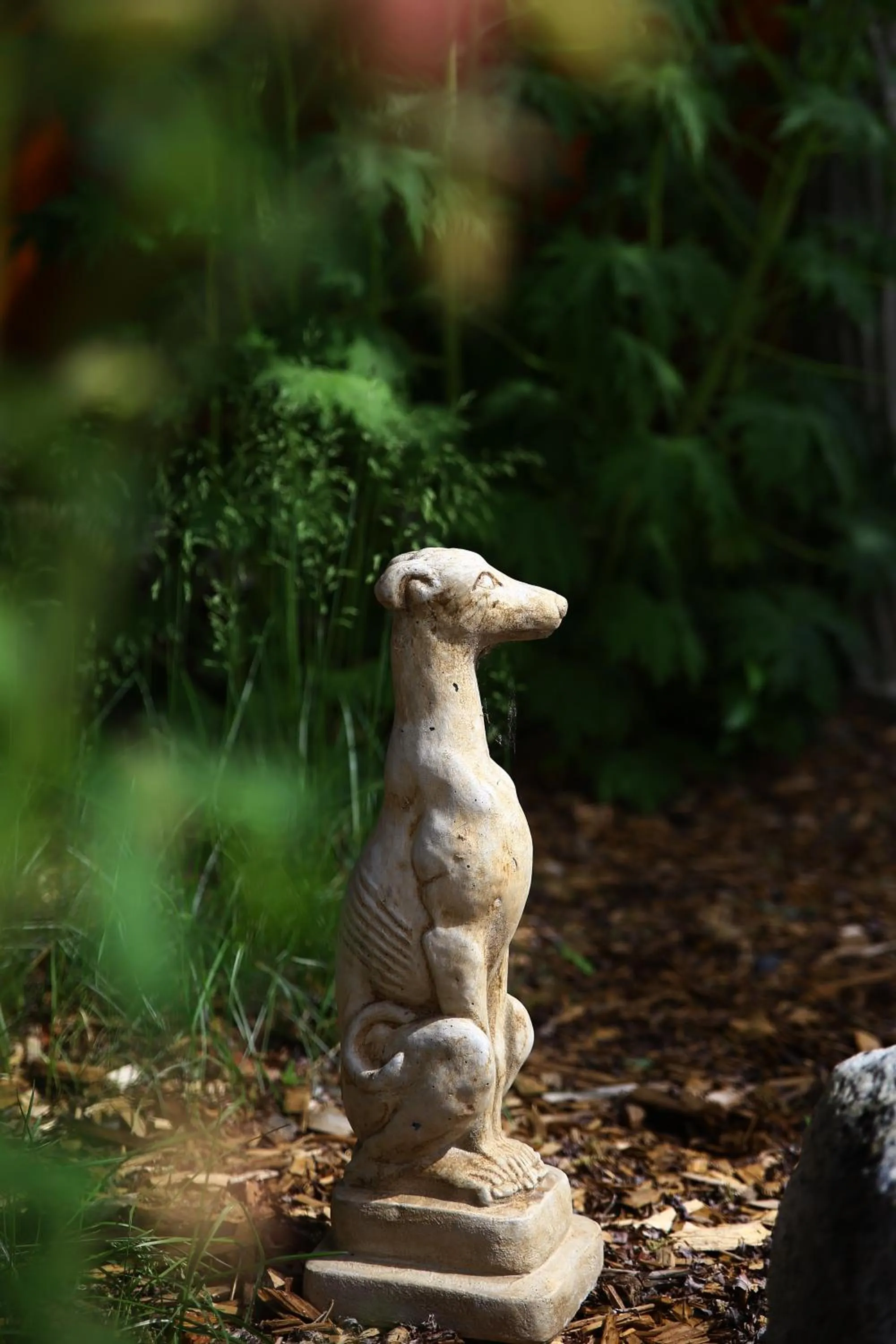 Garden in Inn on the Lake - Whitehorse