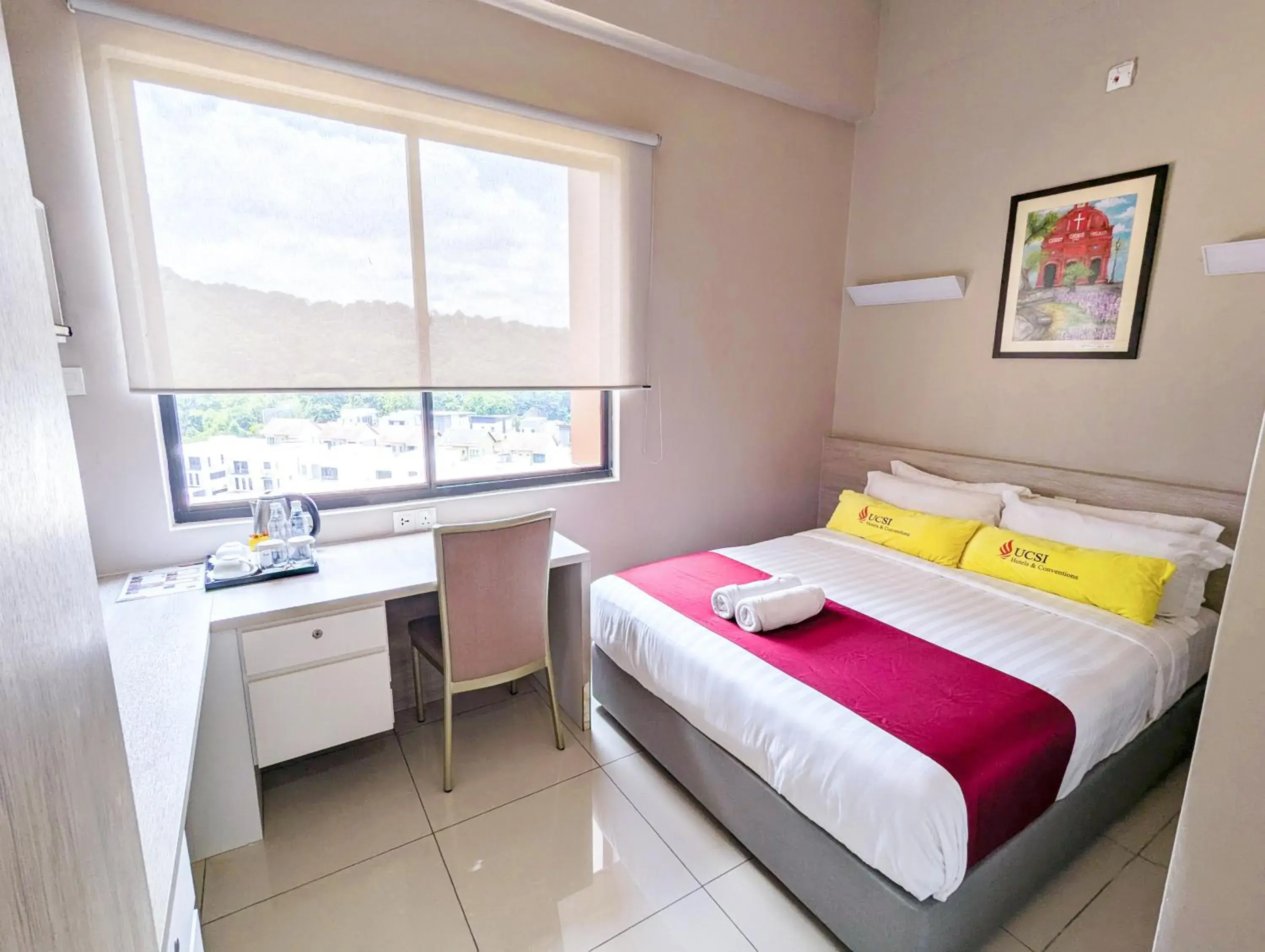 Standard Queen Room in Le Quadri Kuala Lumpur By UCSI Hotels Standard Queen Room in Le Quadri Kuala Lumpur By UCSI Hotels