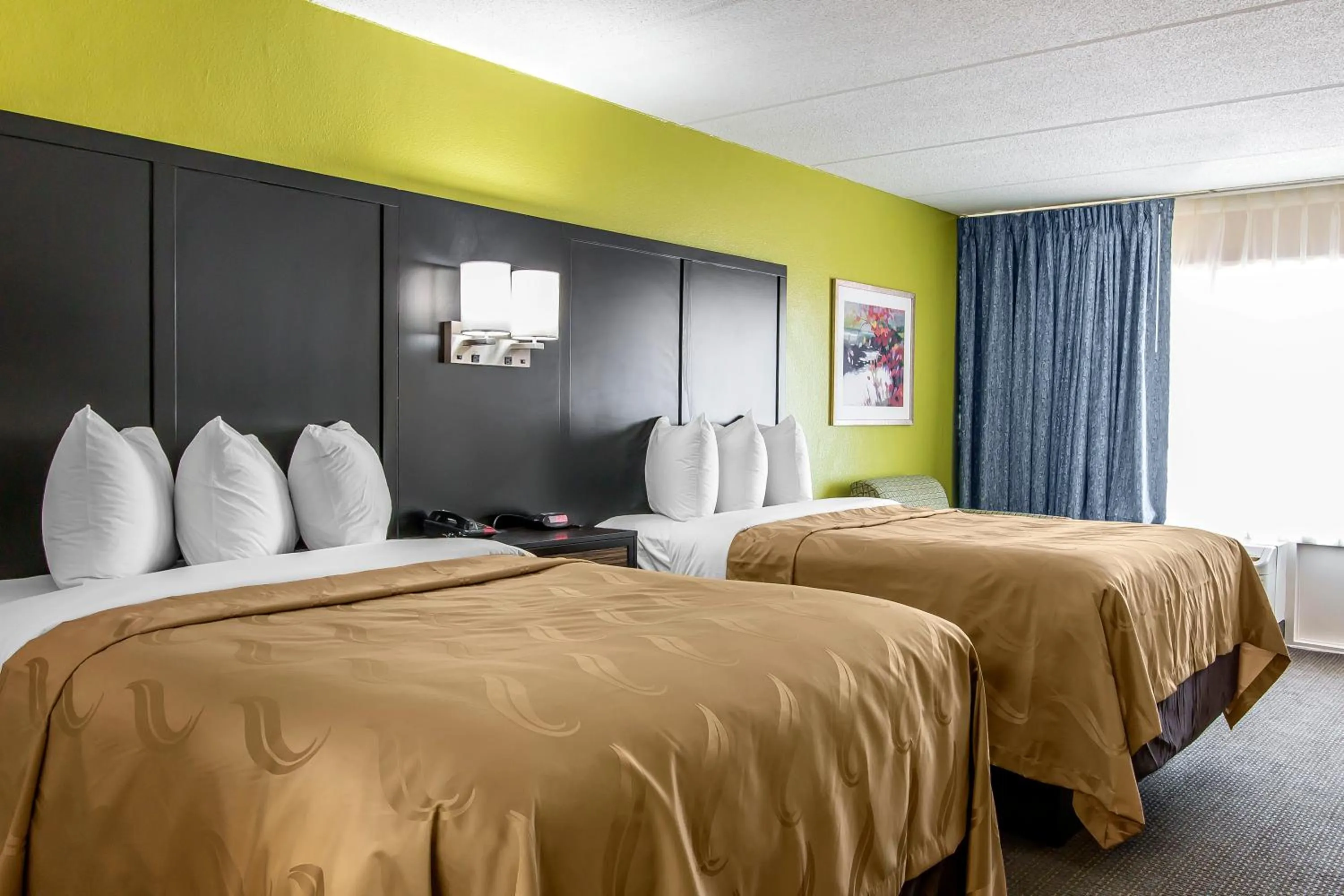 Bedroom, Bed in Quality Inn Hinesville - Fort Stewart Area