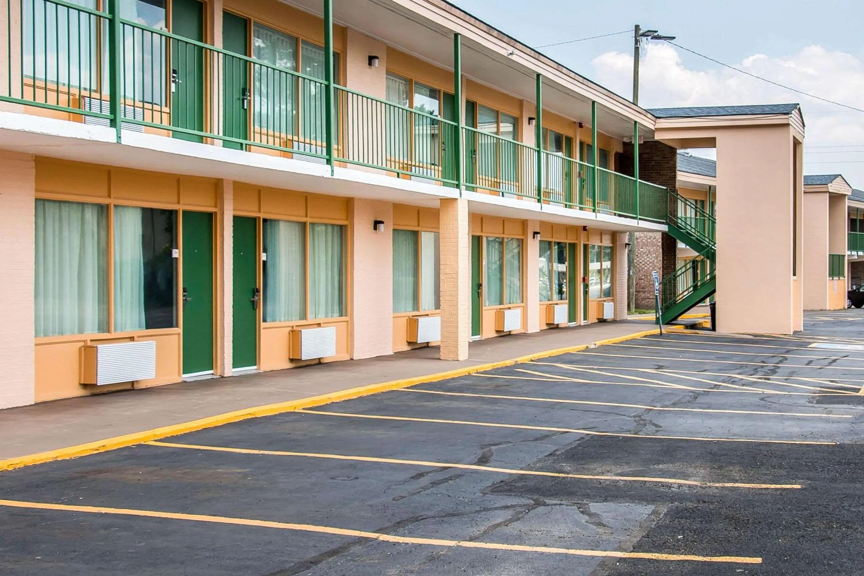 Property building in Quality Inn Hinesville - Fort Stewart Area