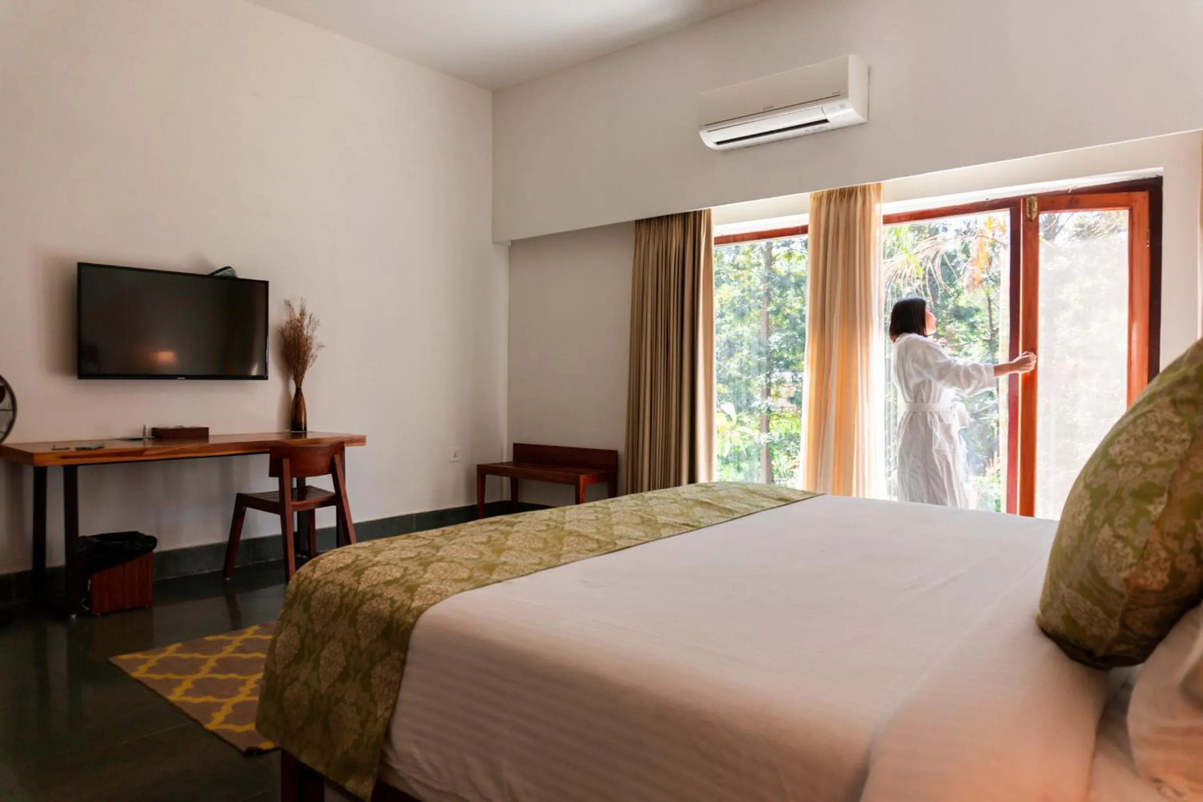 View (from property/room), Bed in Saraca Resort & Spa Corbett