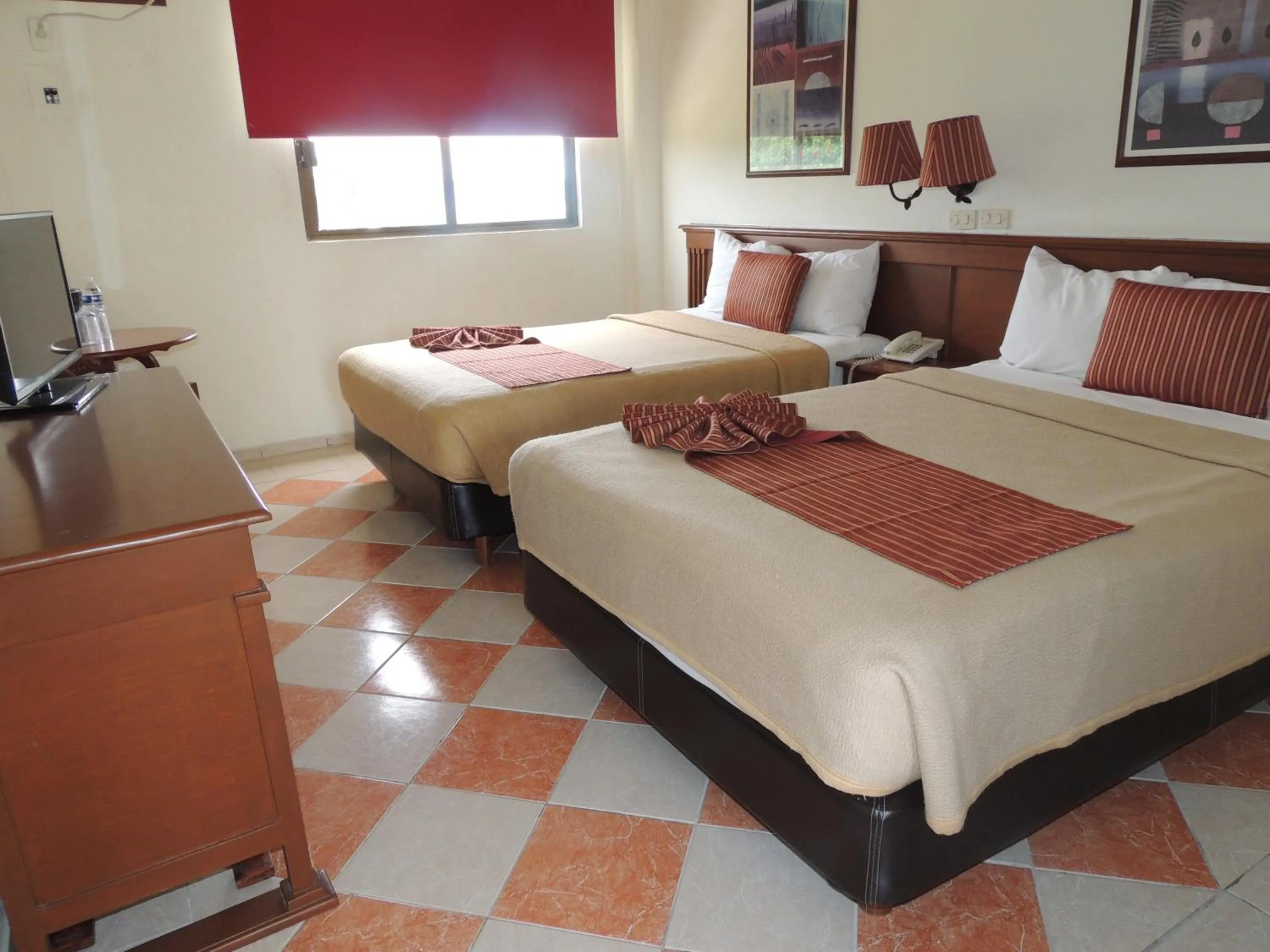 Bed in Hotel Residencial
