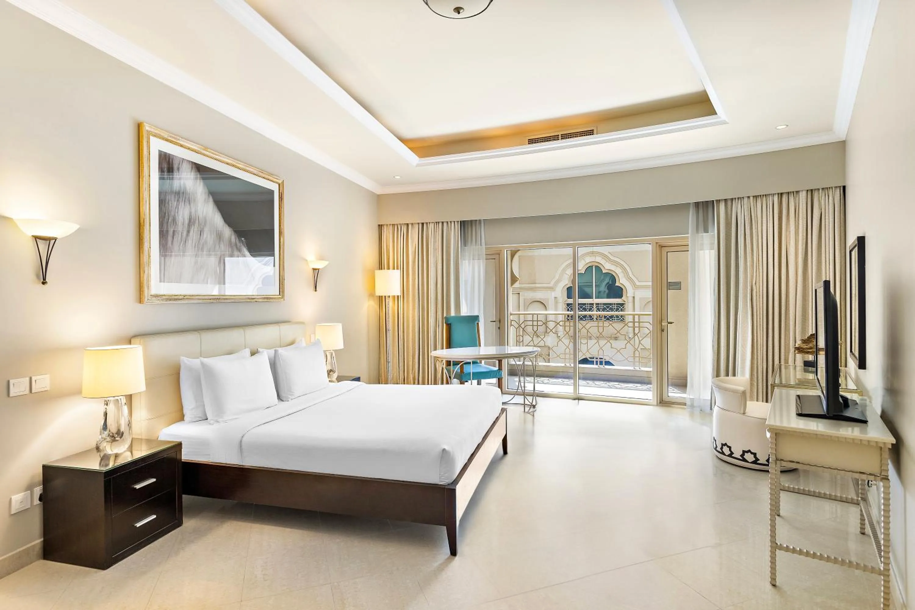 Three-Bedroom Suite in Al Hamra Residence