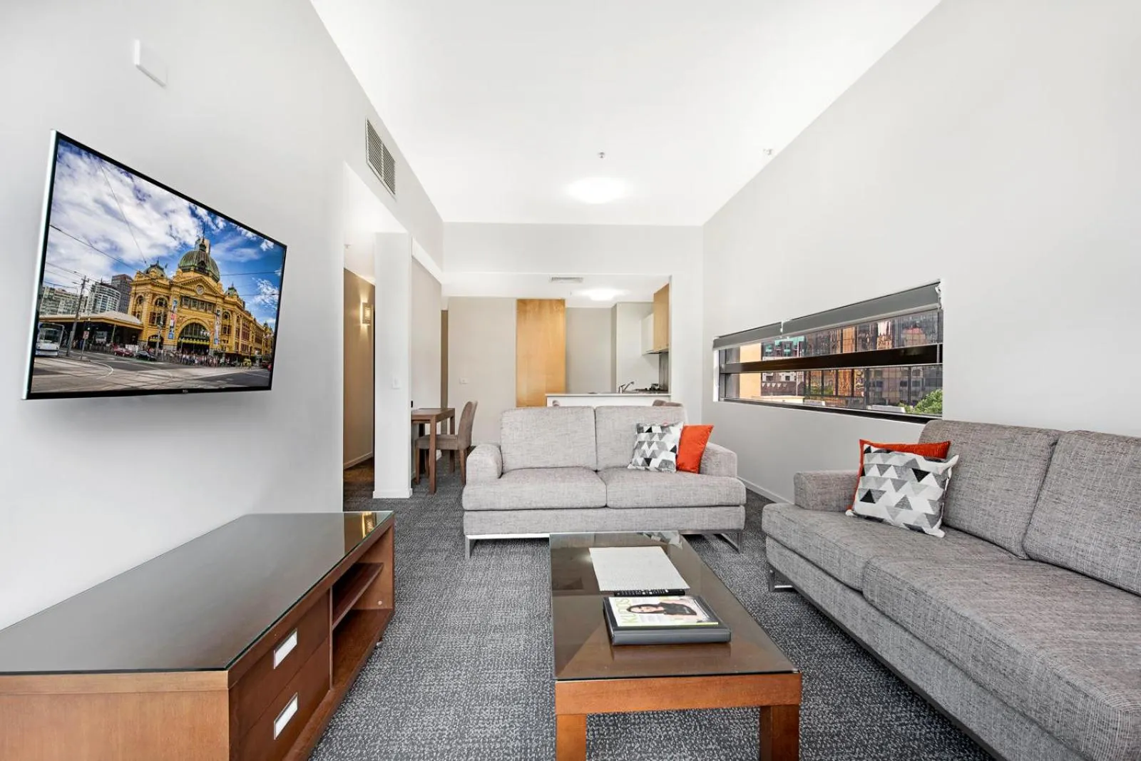 Living room in Melbourne CBD Central Apartment Hotel Official