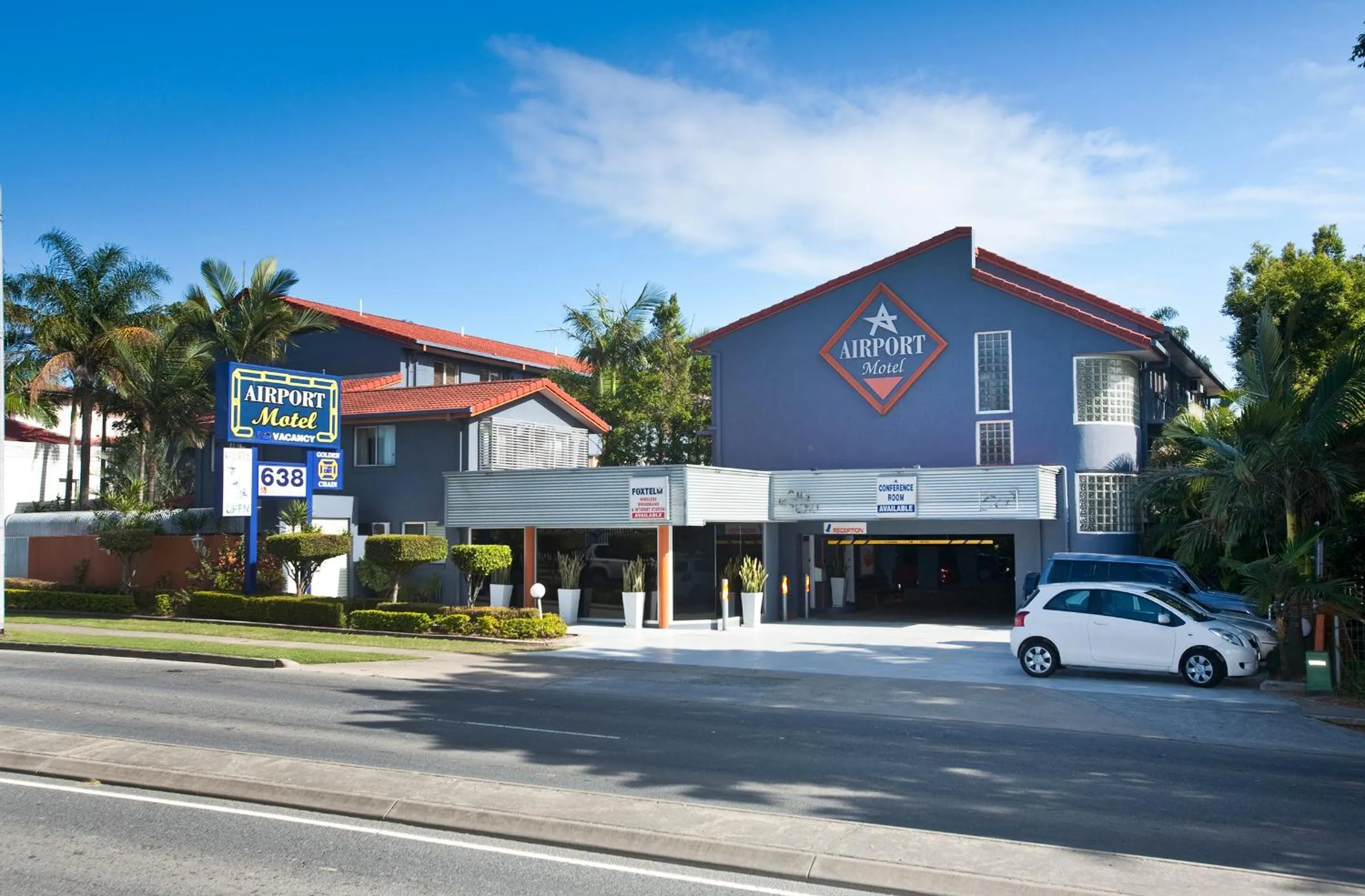 Facade/entrance in Airport Motel Brisbane