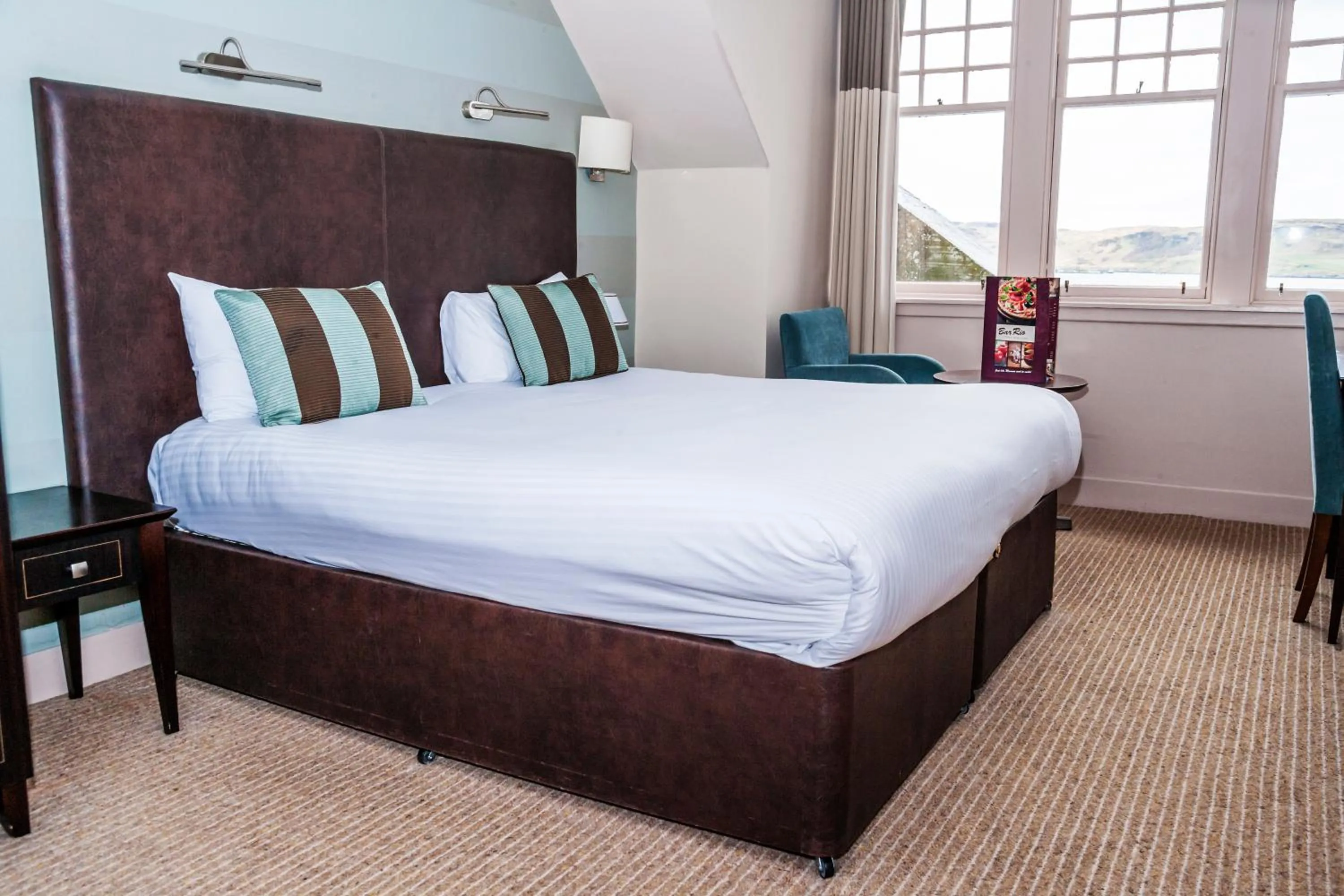 Bed in Columba Hotel