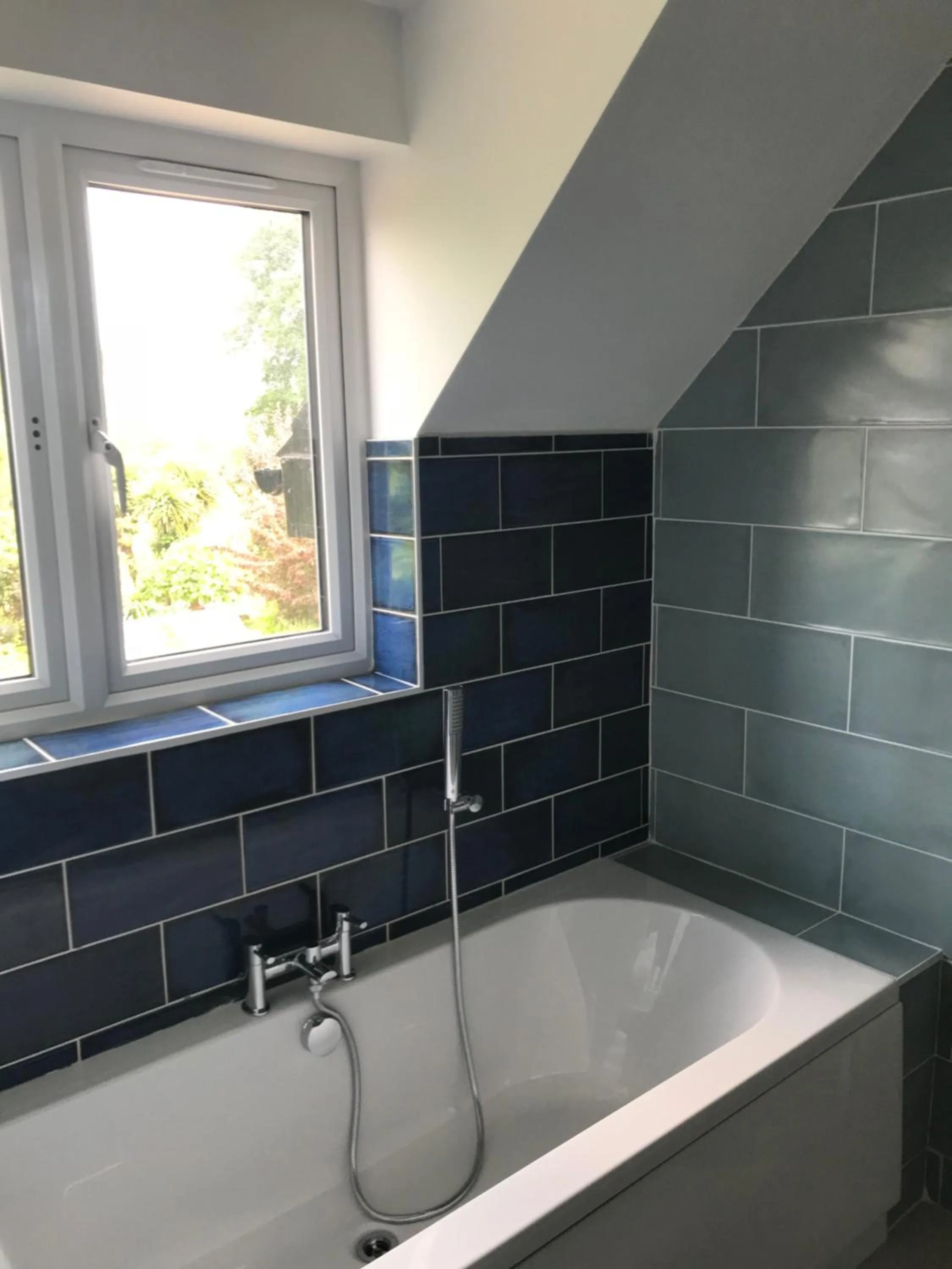 Bathroom in The Cottages at Crouchers Orchards