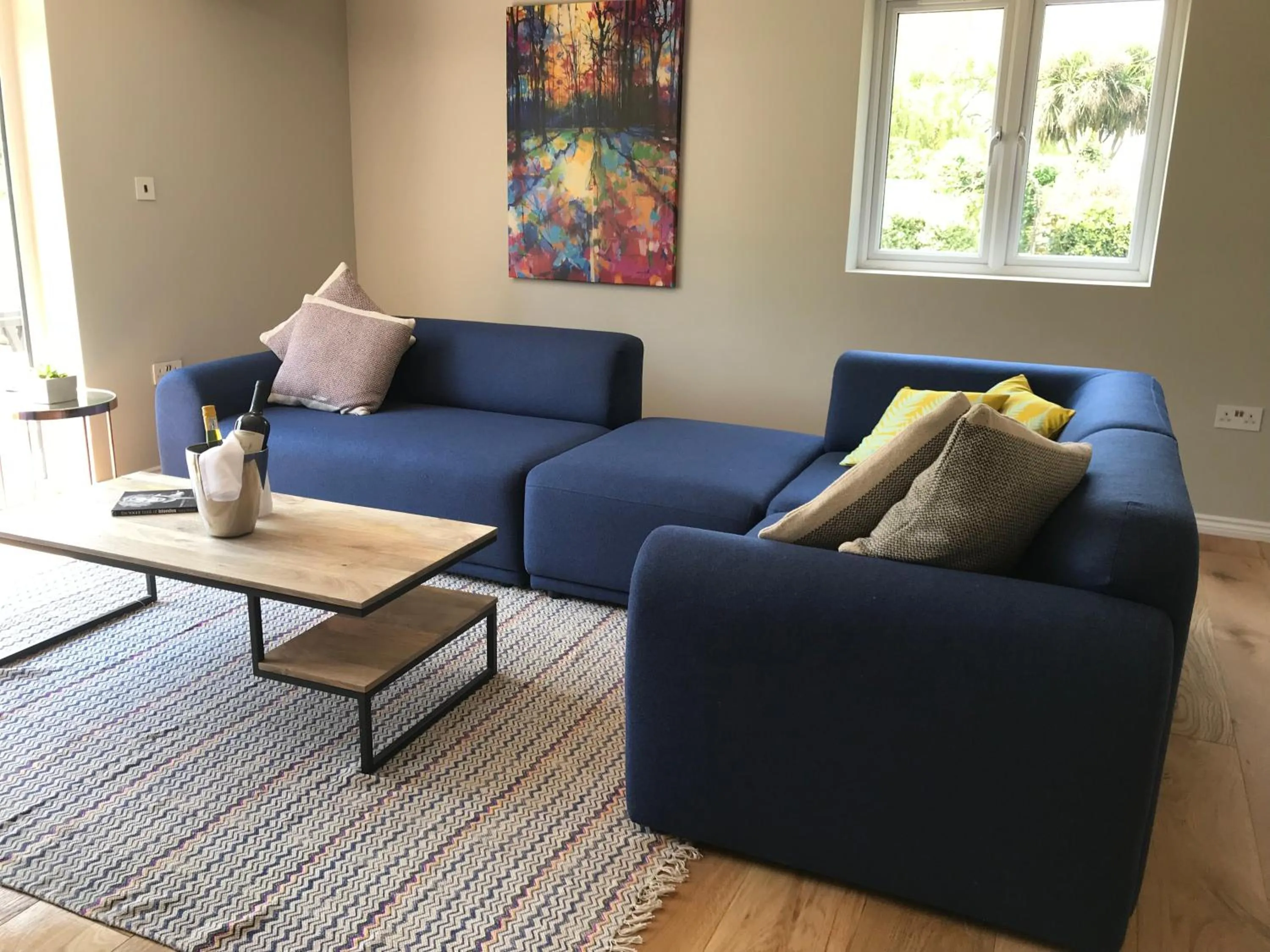 Living room in The Cottages at Crouchers Orchards