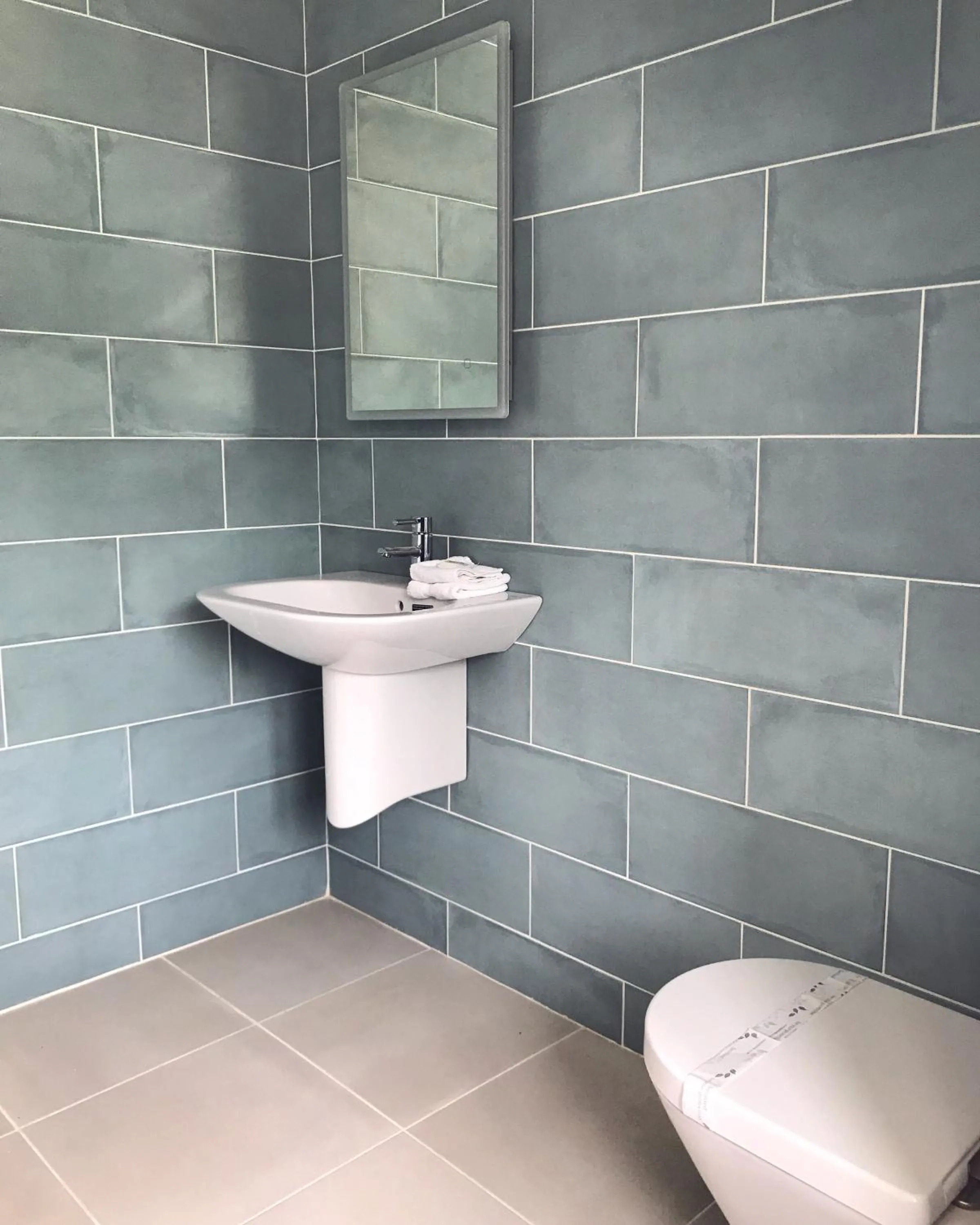 Bathroom in The Cottages at Crouchers Orchards