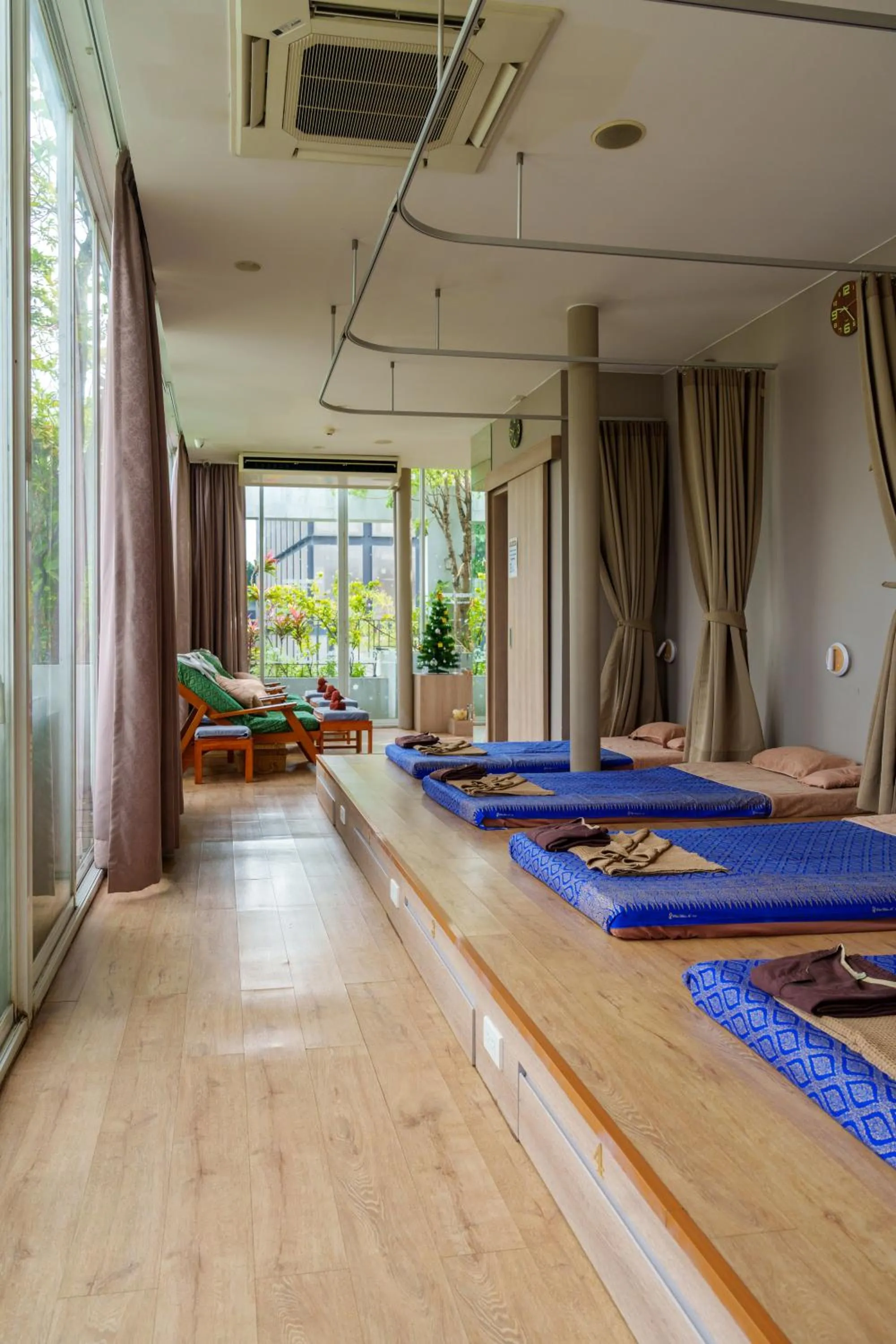 Spa and wellness centre/facilities in Sabai Sathorn Service Apartment