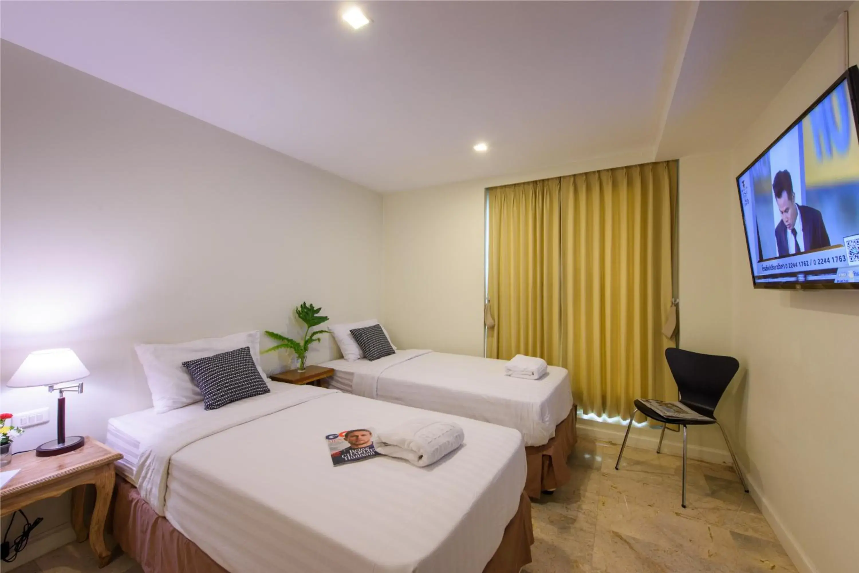 Family Two-Bedroom Suite (6 Adults) in Sabai Sathorn Service Apartment Family Two-Bedroom Suite (6 Adults) in Sabai Sathorn Service Apartment
