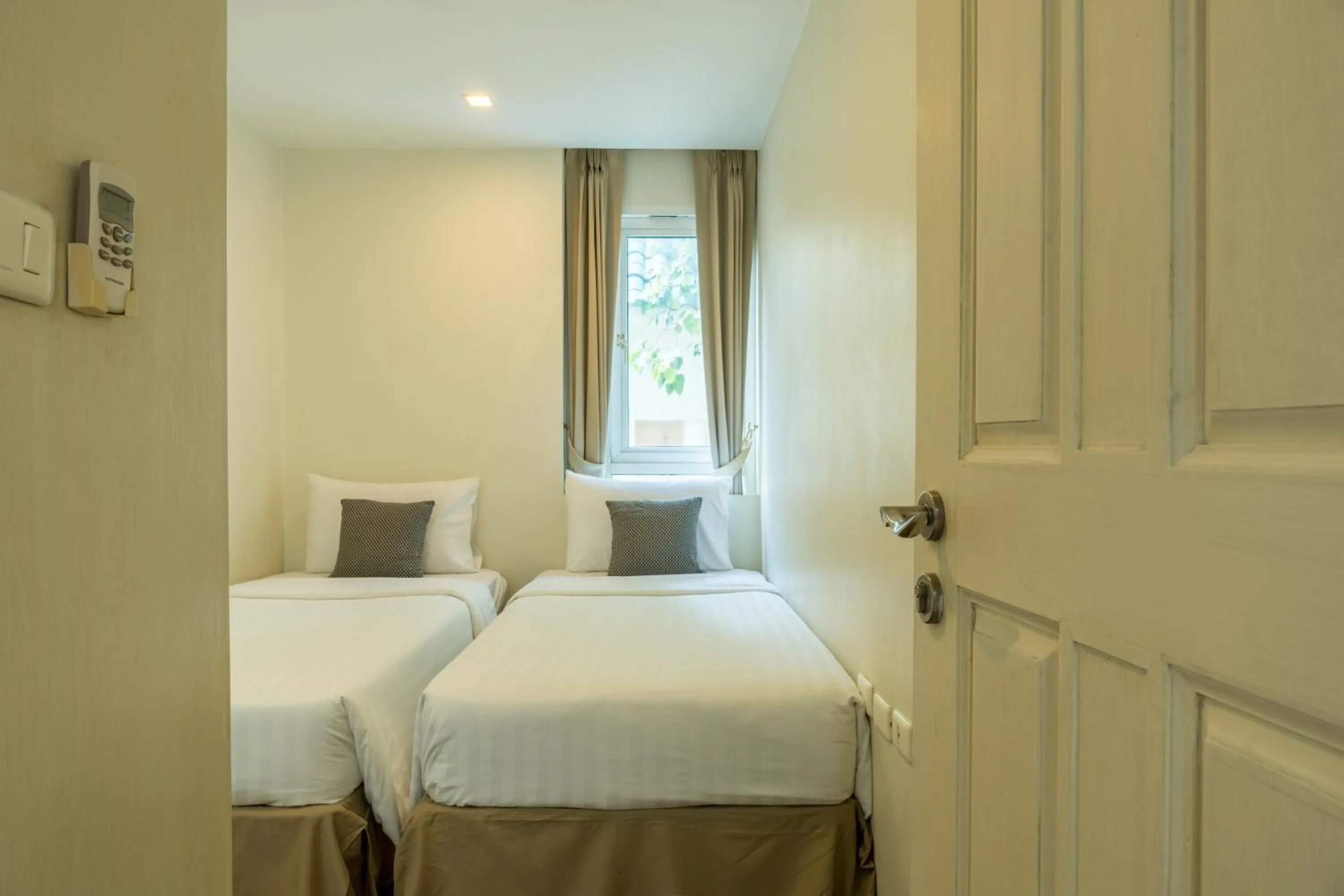 Bed in Sabai Sathorn Service Apartment