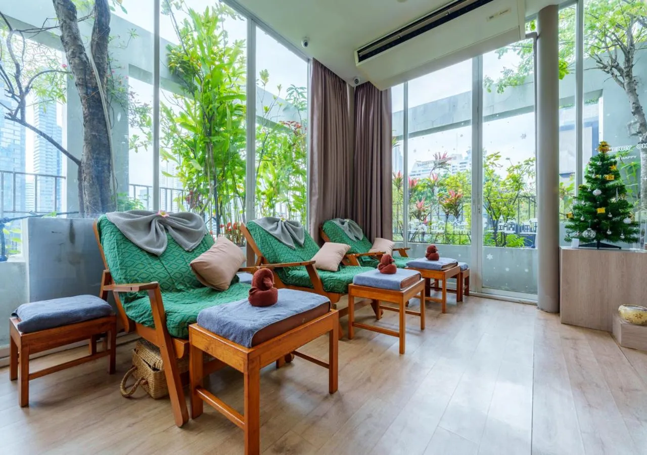 Spa and wellness centre/facilities in Sabai Sathorn Service Apartment
