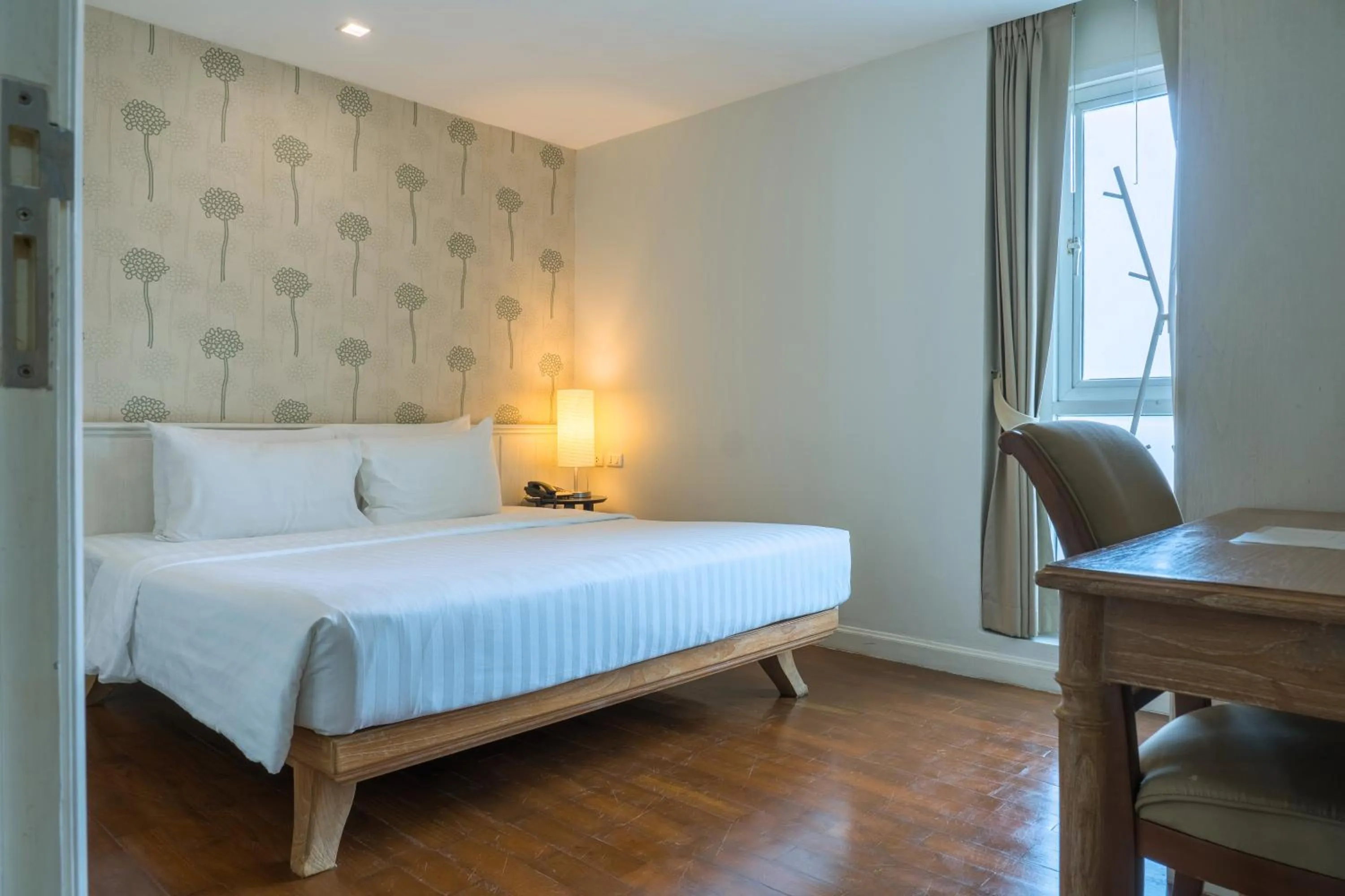 Bedroom, Bed in Sabai Sathorn Service Apartment