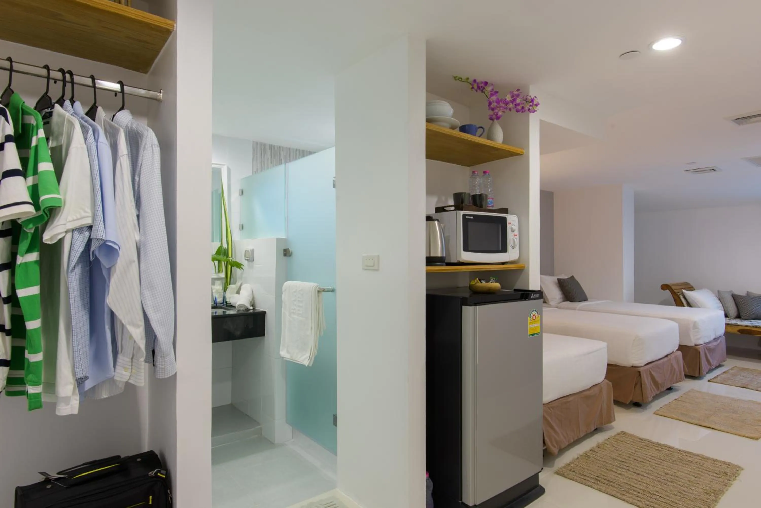 Bathroom, Bed in Sabai Sathorn Service Apartment