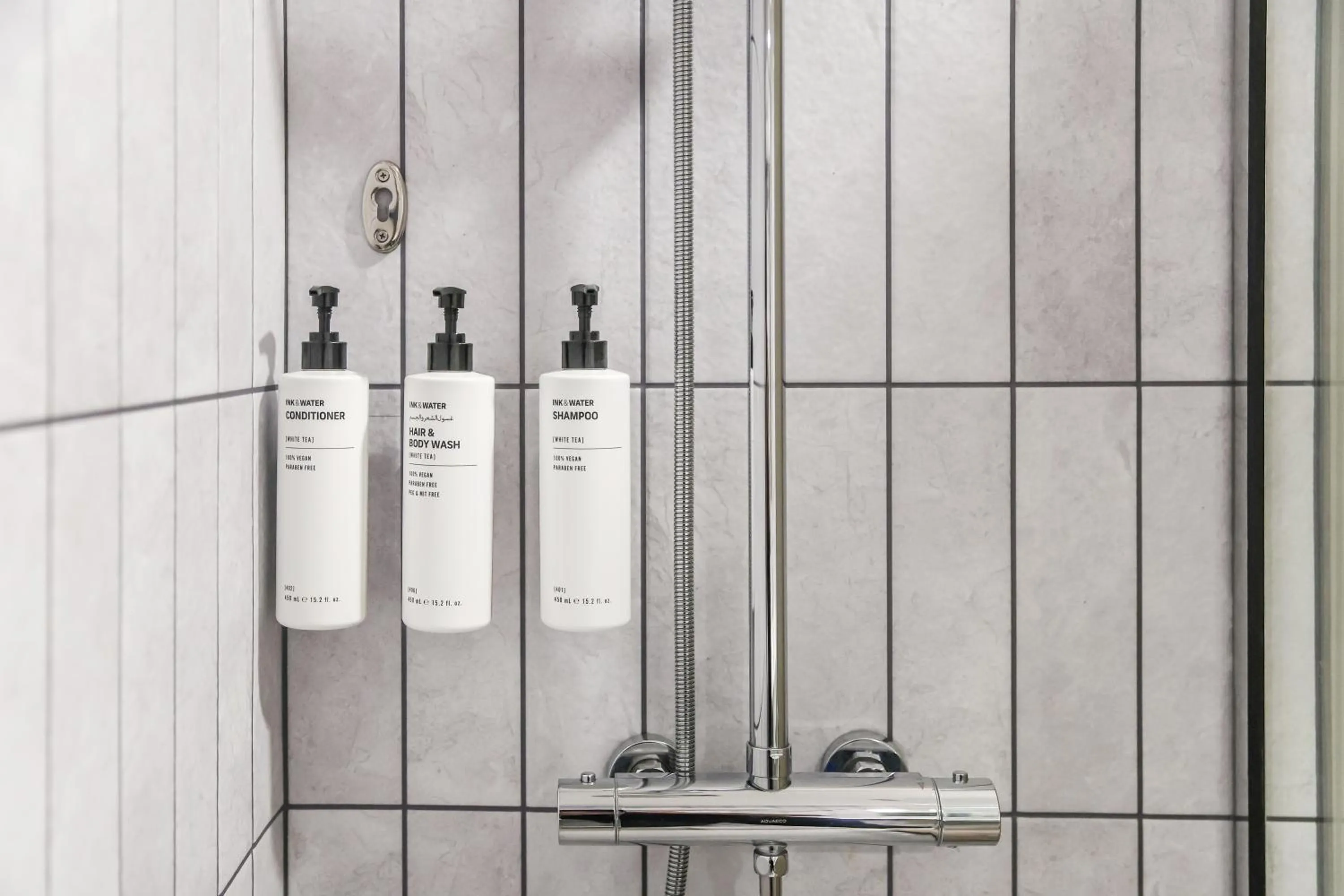 Bathroom in Premier Inn Abu Dhabi Capital Centre