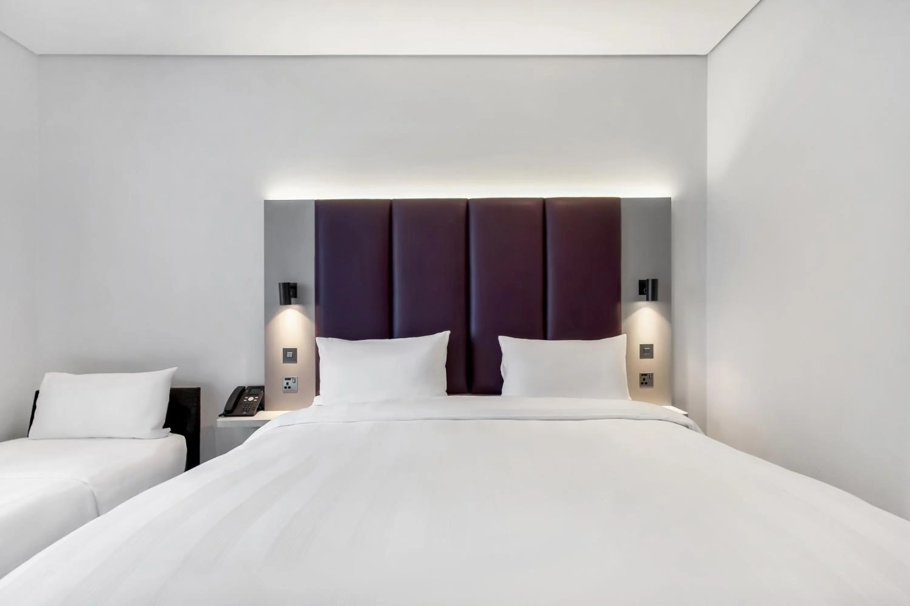 Bed in Premier Inn Abu Dhabi Capital Centre