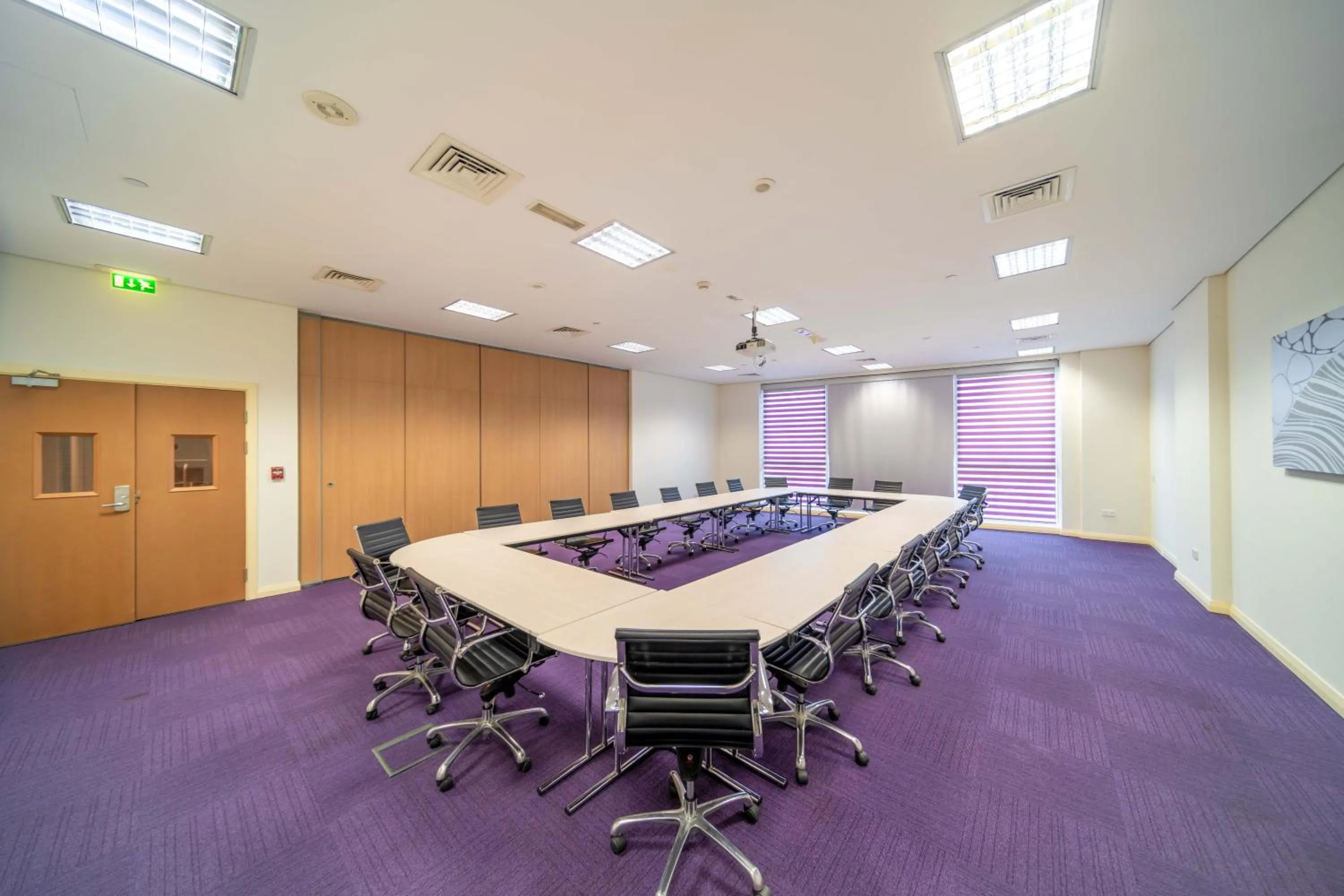 Meeting/conference room in Premier Inn Abu Dhabi Capital Centre