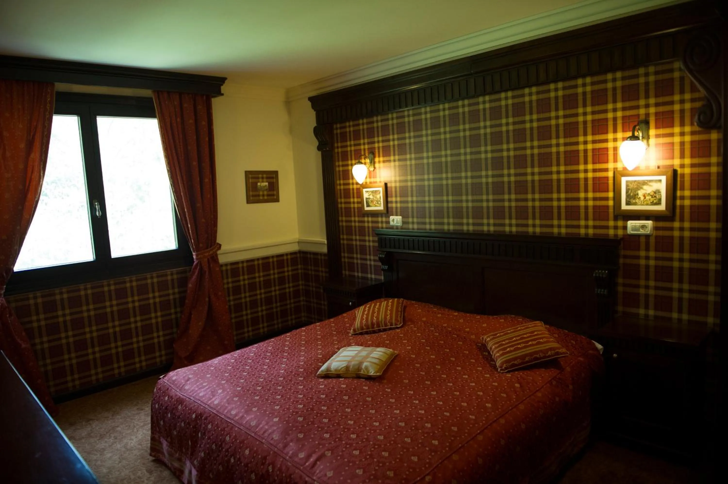 Bed in Hotel Stejarul