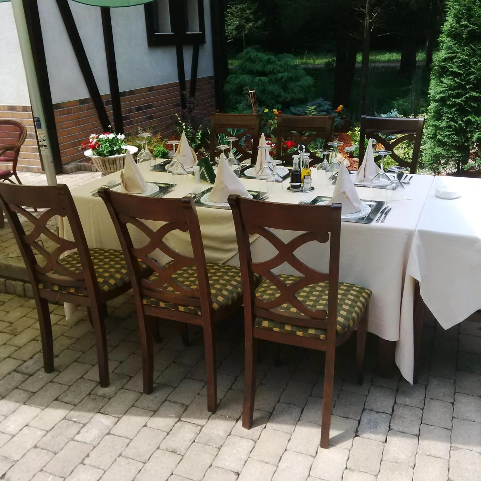 Facade/entrance in Hotel Stejarul