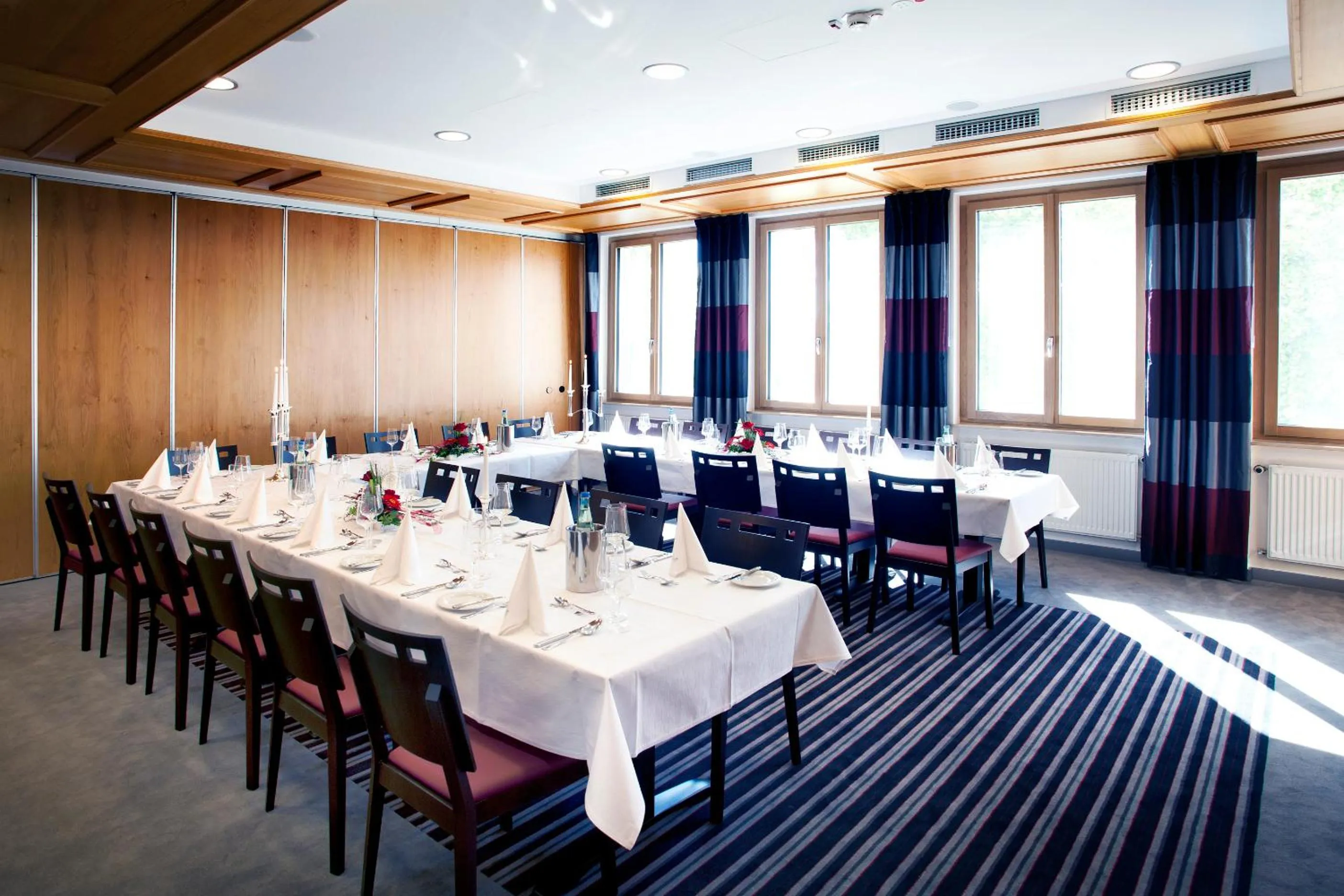 Business facilities in Hotel Restaurant Anna