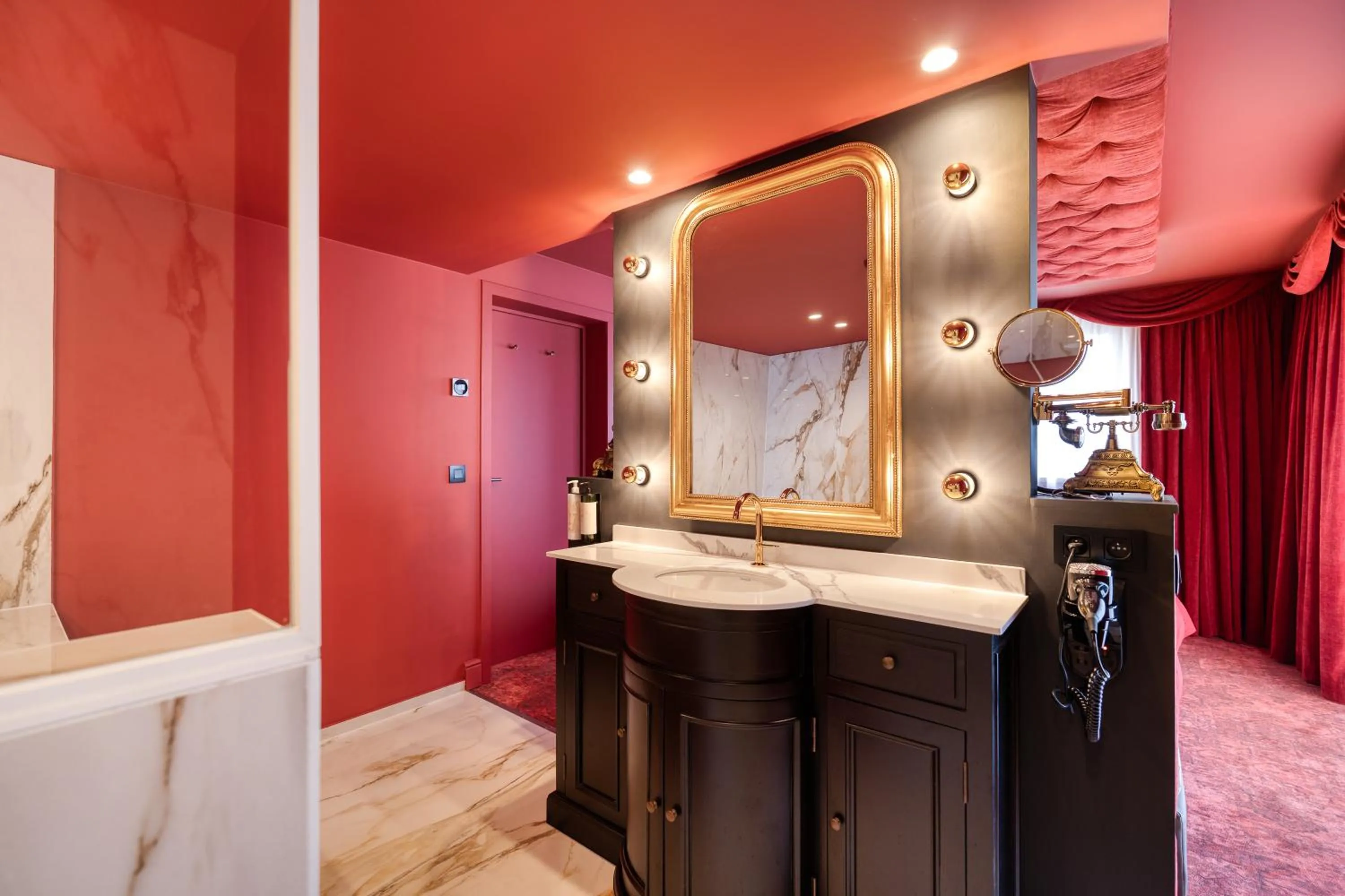 Bathroom in Van der Valk Hotel Liège Congres