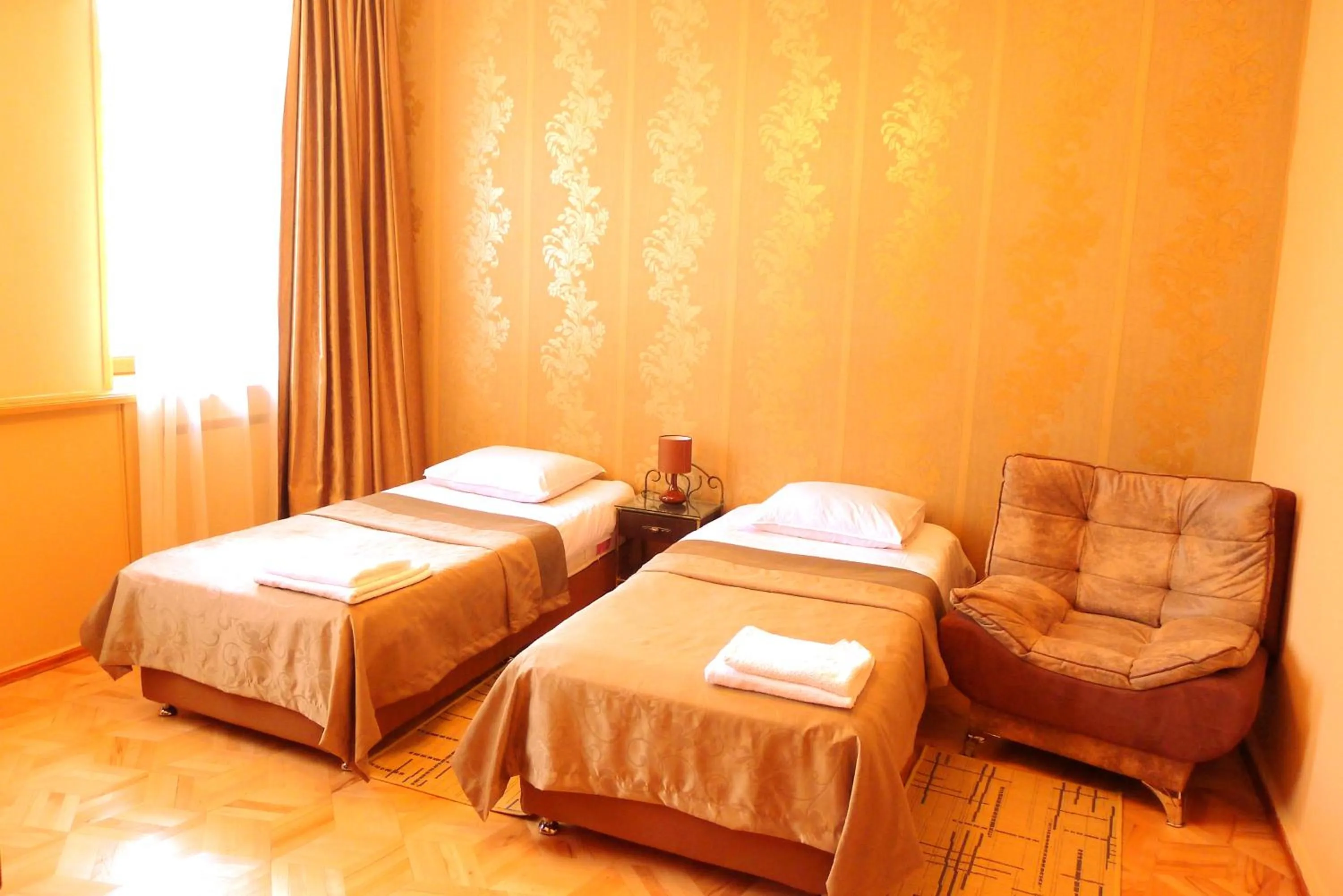 Day, Bed in Georgian House